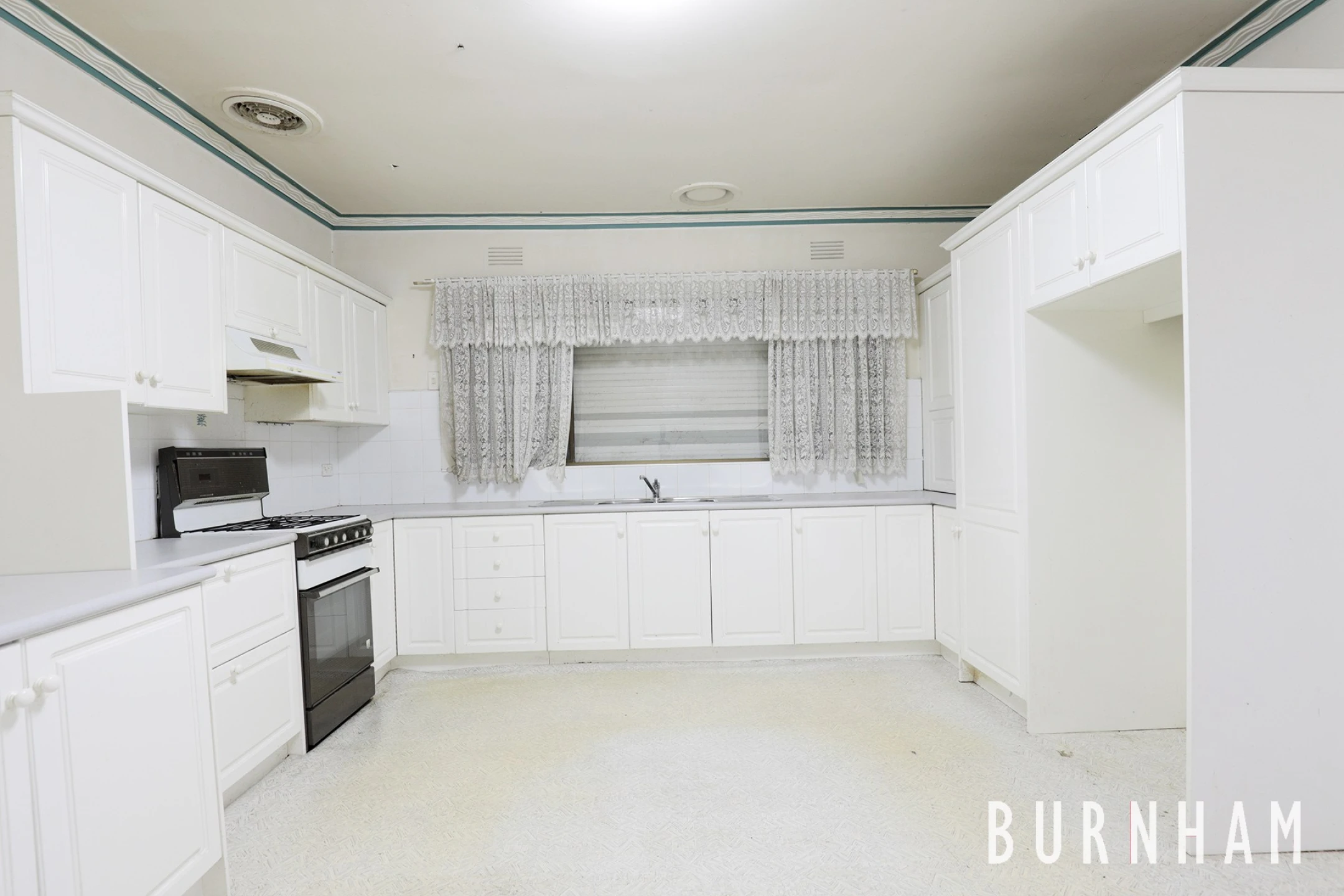 31 Mailey Street, Sunshine West VIC 3020, Sunshine West - Thumbnail 2