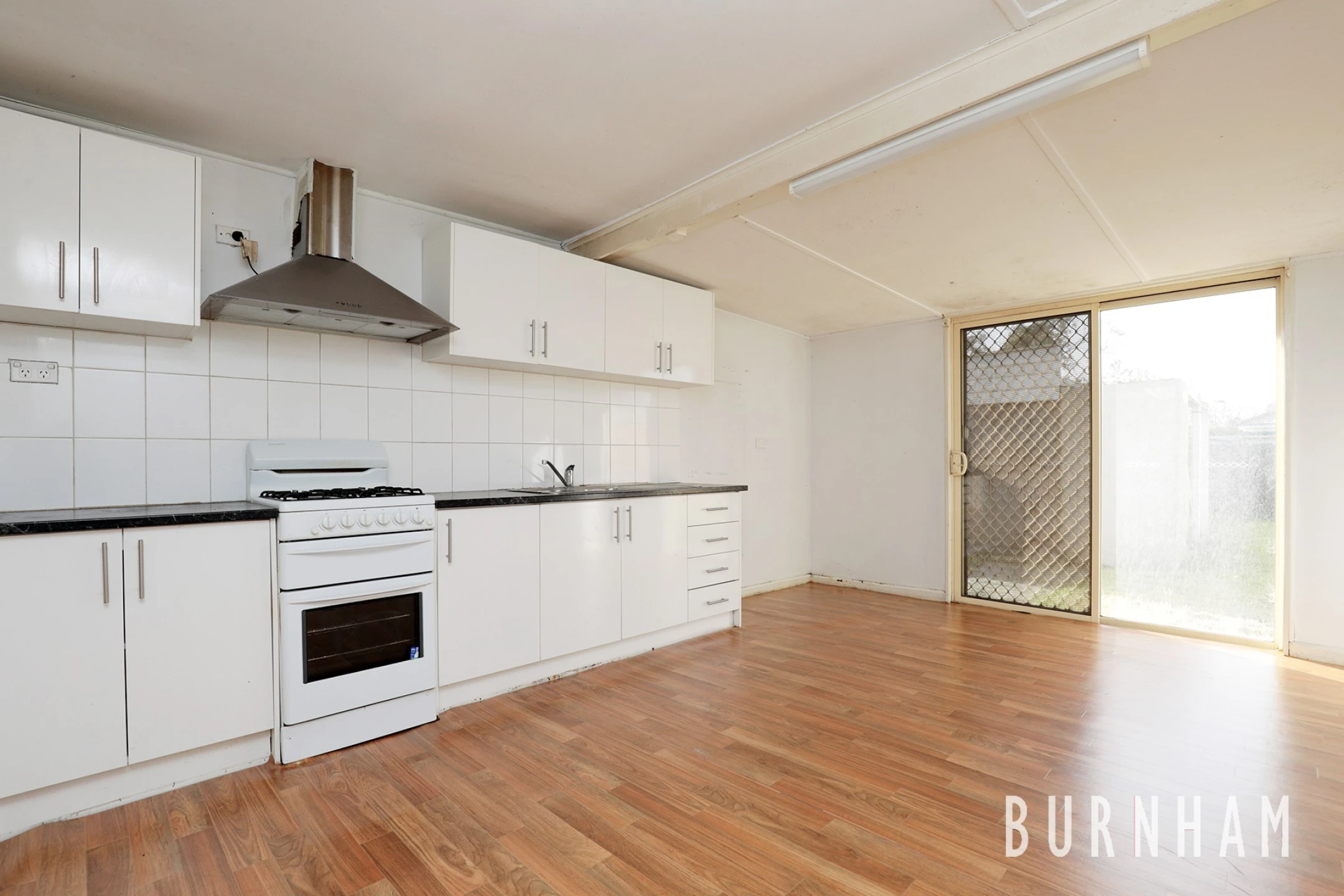 13 Sredna Street, WEST FOOTSCRAY VIC 3012, West Footscray - Thumbnail 2