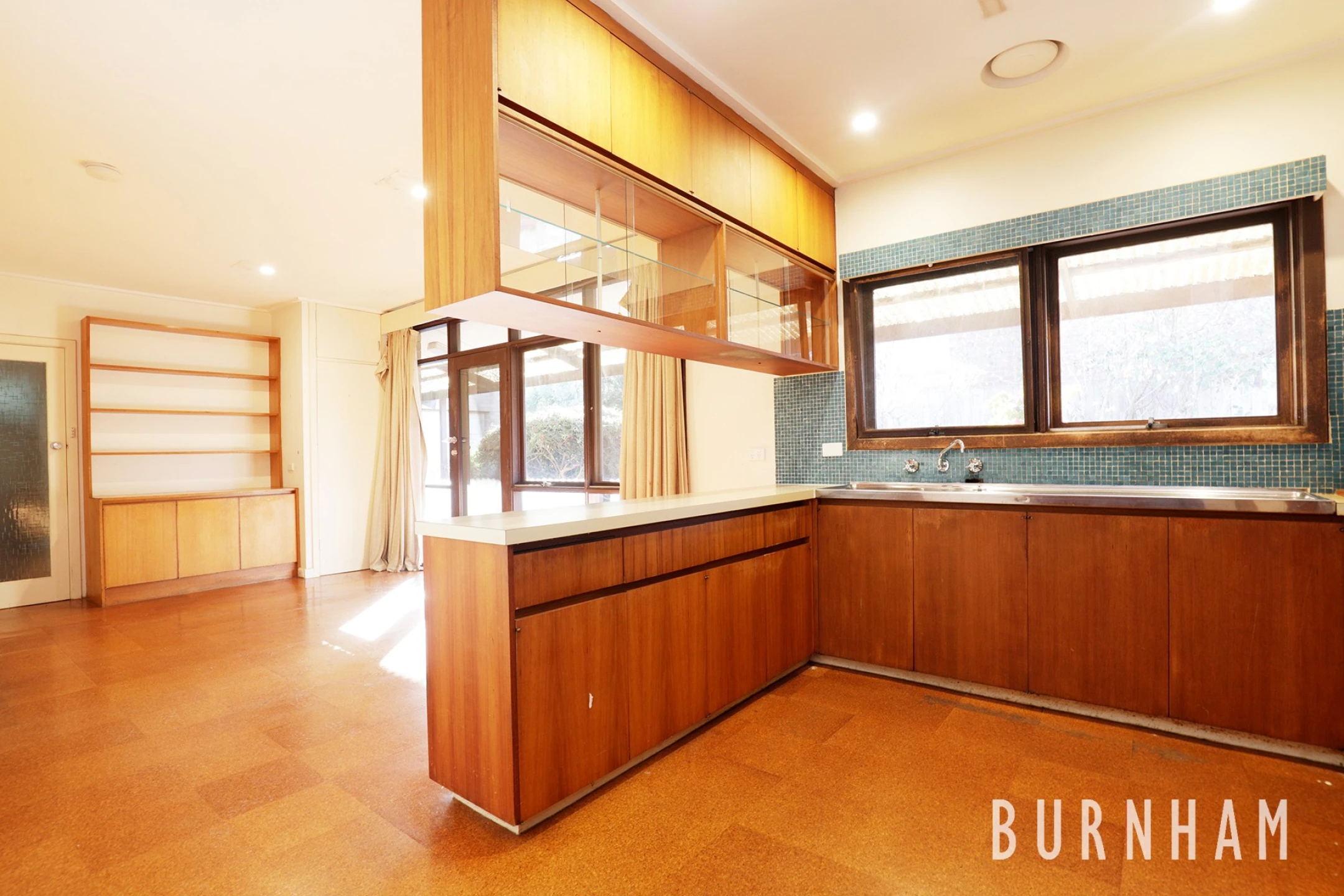 9 Sinns Avenue, Werribee VIC 3030, Werribee - Thumbnail 3