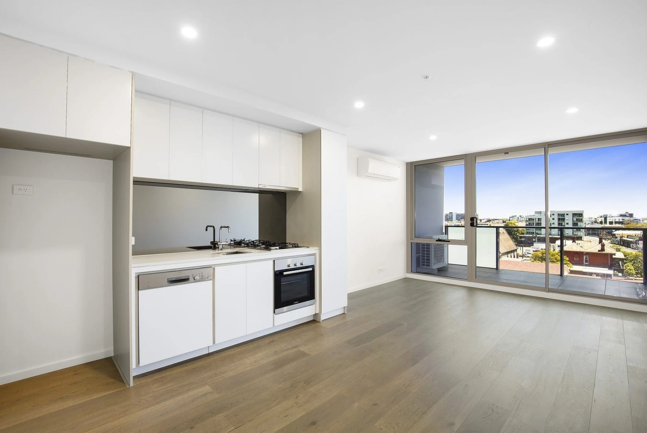 815 / 1 Moreland Street, Footscray VIC 3011, Footscray - Thumbnail 2