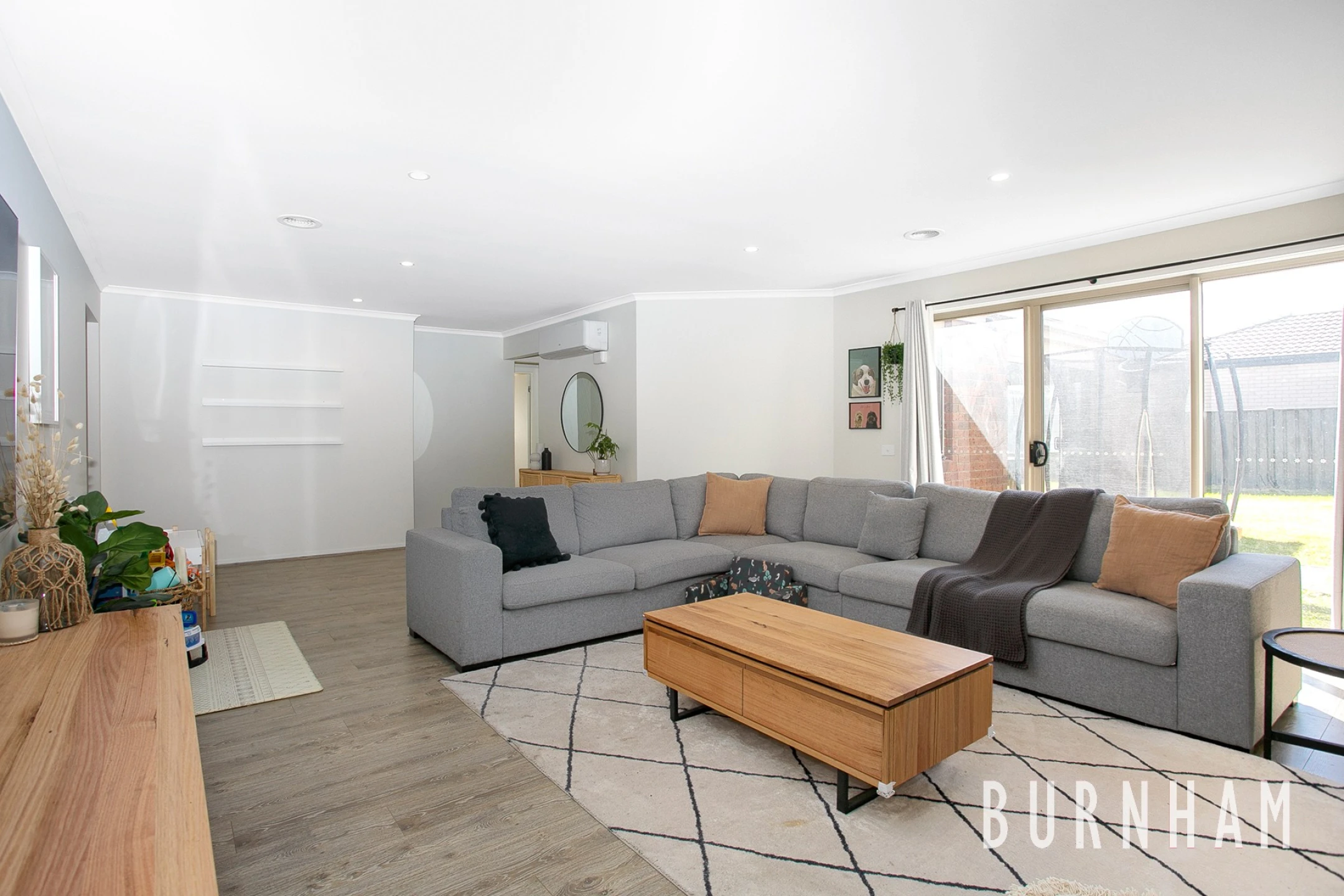22 Edmondshaw Drive, Deer Park VIC 3023, Deer Park - Thumbnail 2
