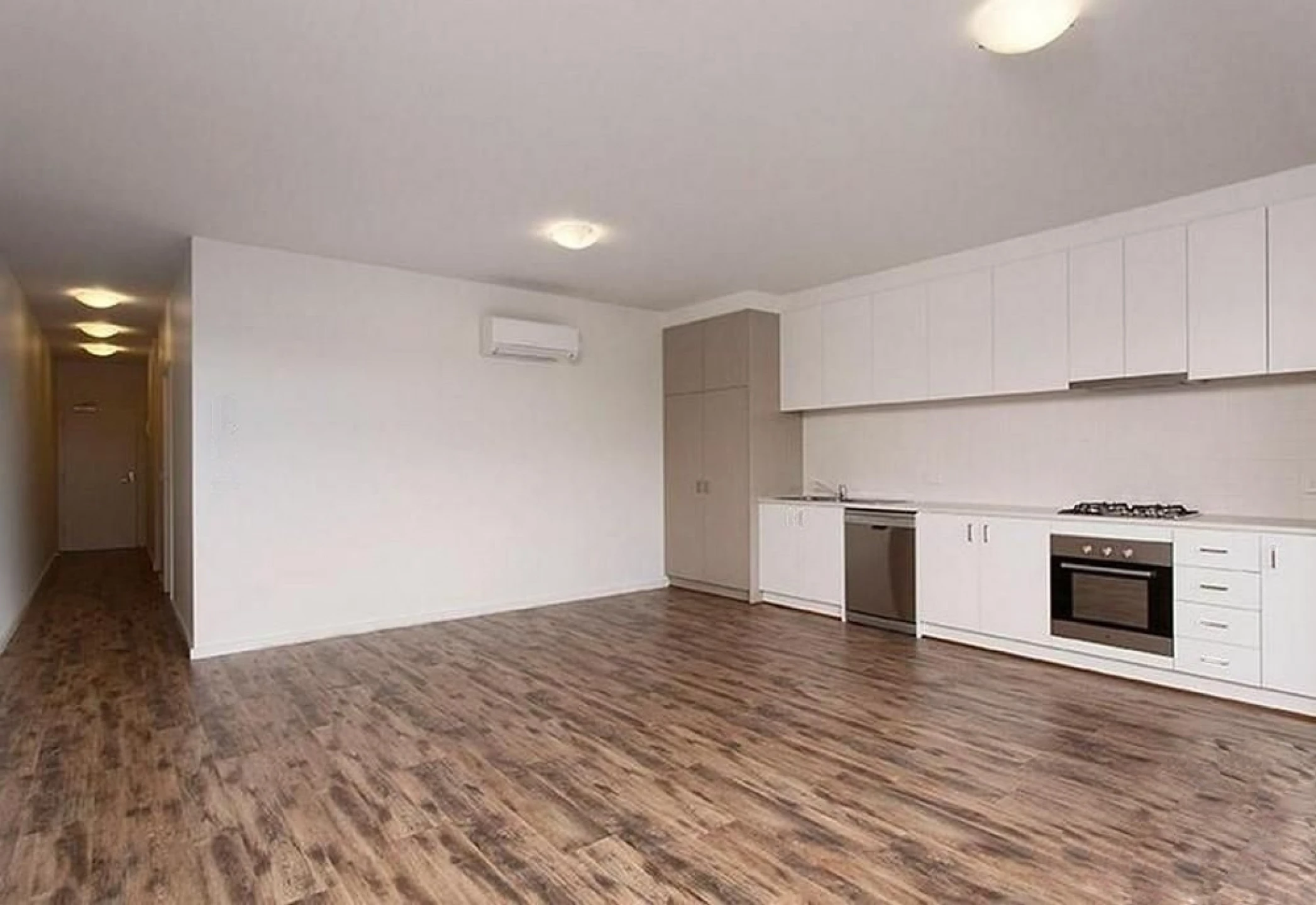 209 / 372 Geelong Road, West Footscray VIC 3012, West Footscray - Thumbnail 2