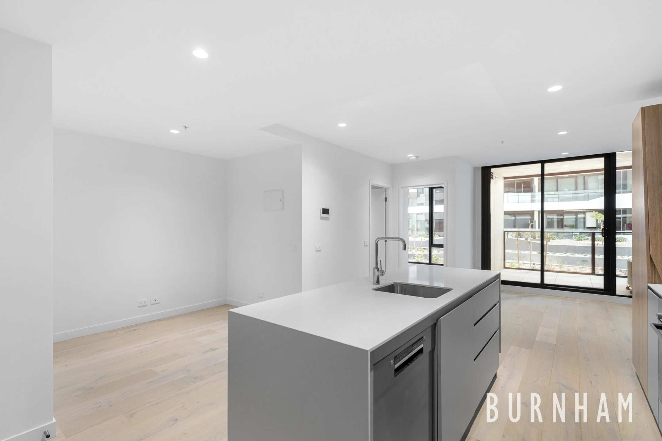 404 / 2 Hallenstein Street, Footscray VIC 3011, Footscray - Thumbnail 4