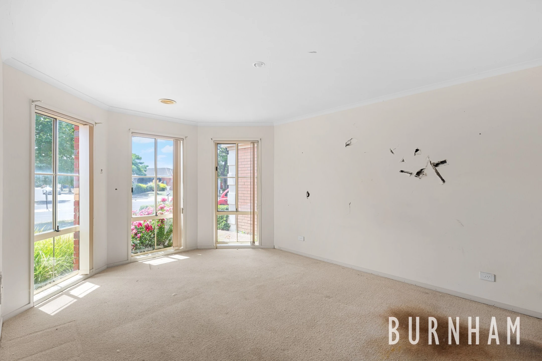 17 Kelly Avenue, Burnside VIC 3023, Burnside - Thumbnail 4