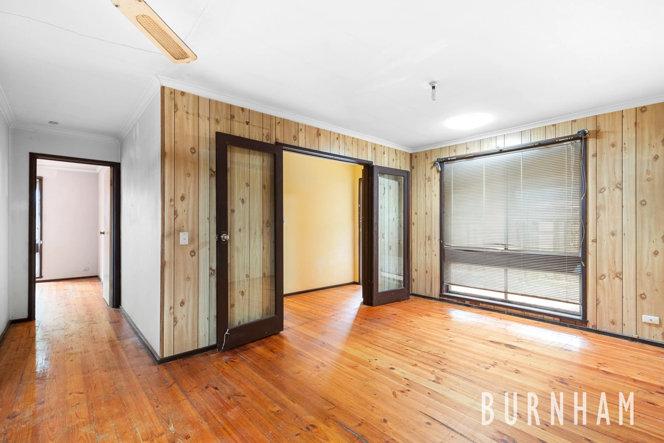 27 Bridge Road, Melton South VIC 3338, Melton South - Thumbnail 3