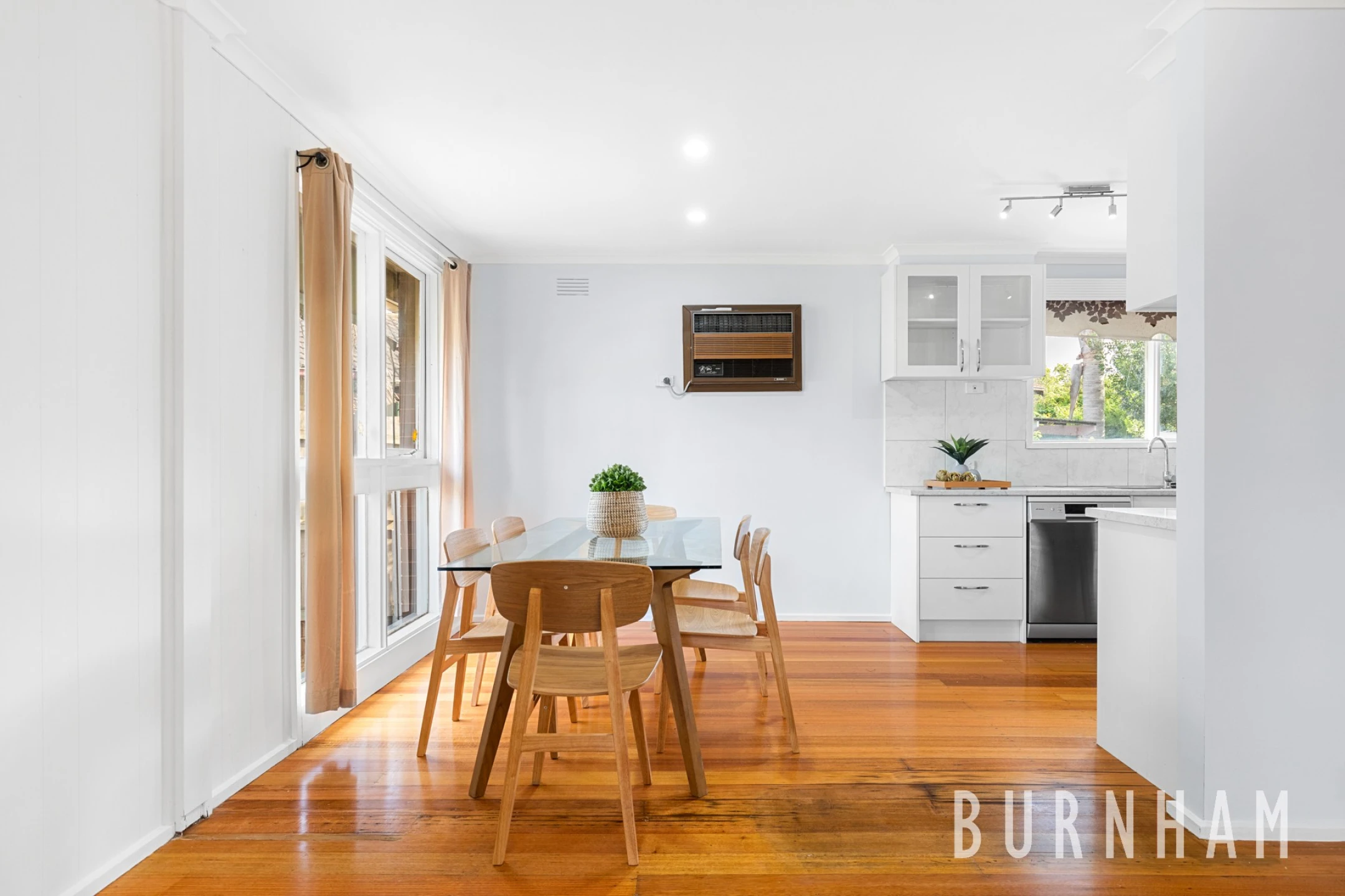 28 Marcellin Court, DEER PARK VIC 3023, Deer Park - Thumbnail 4
