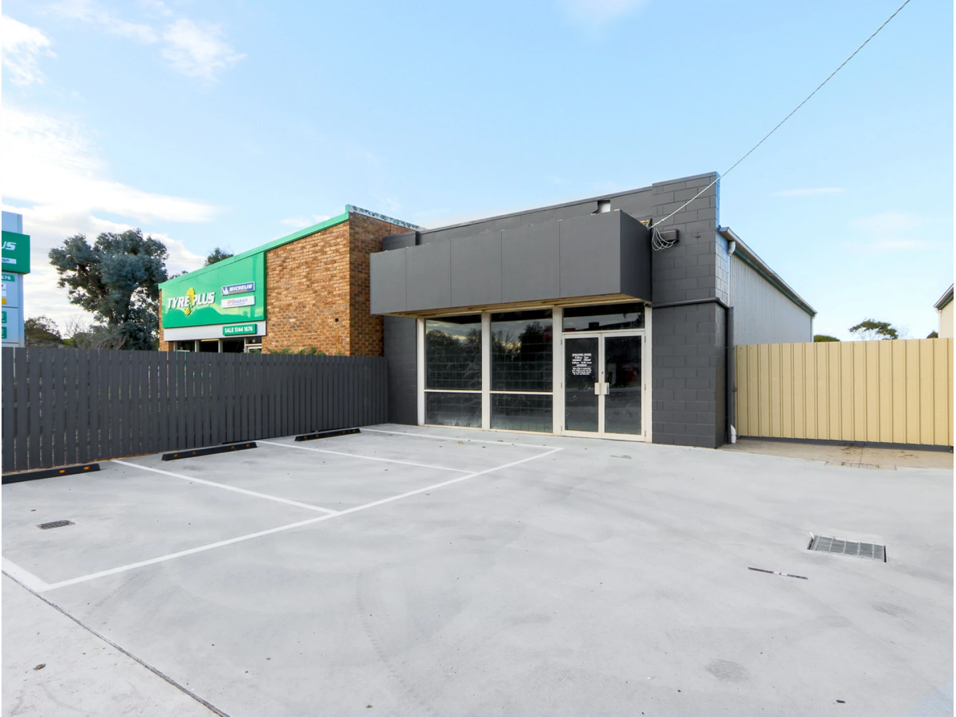 Property enquiry form background image