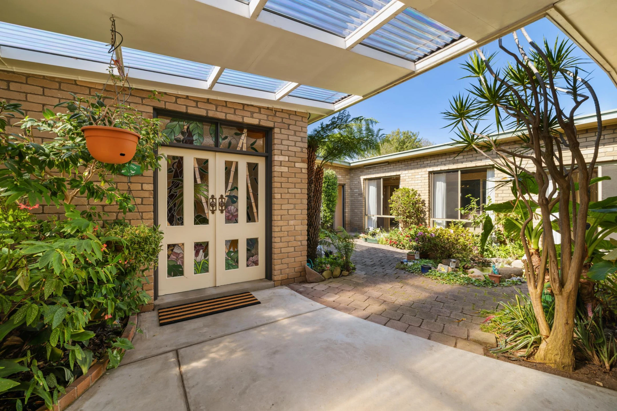 Property enquiry form background image