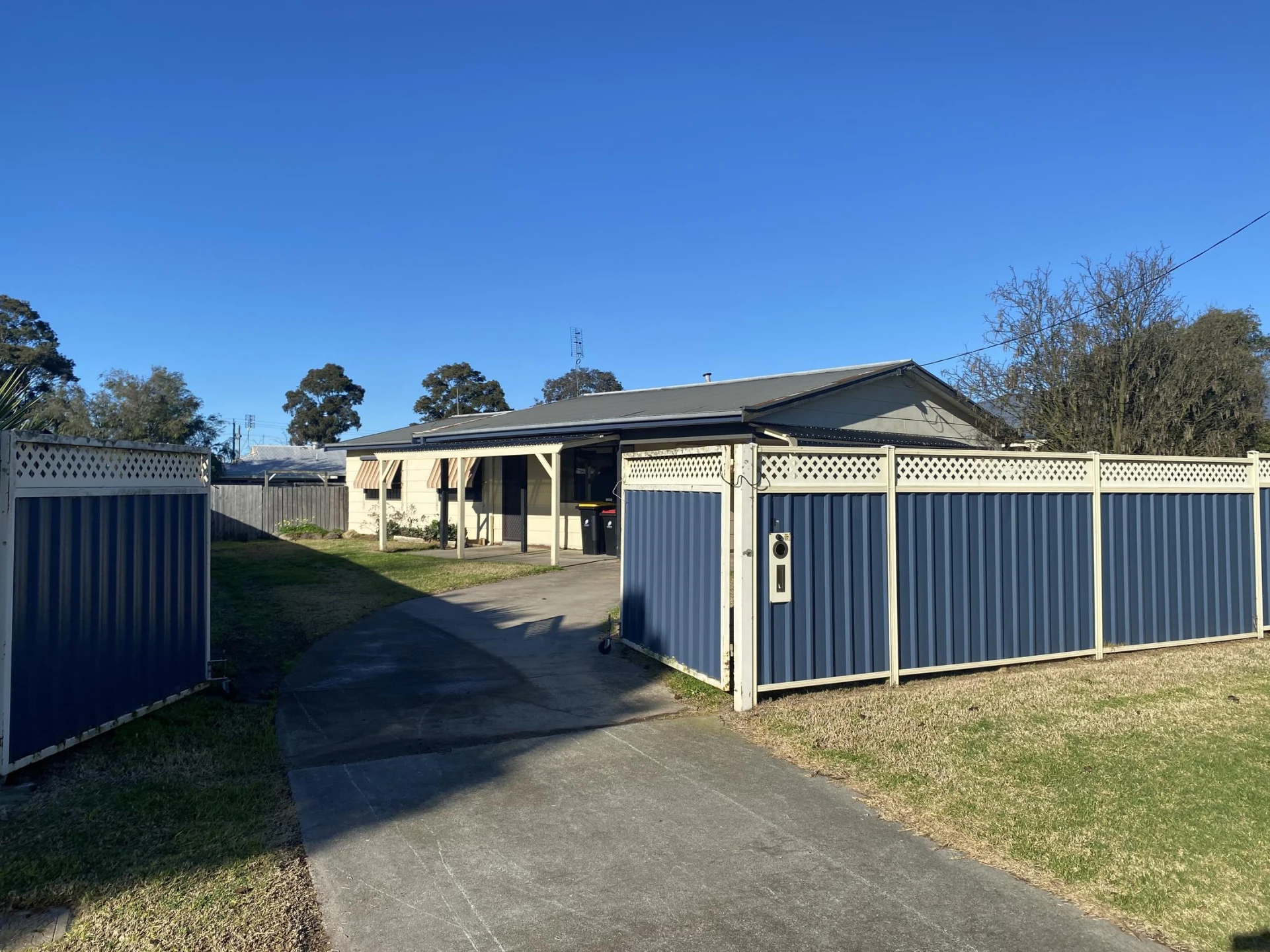 Property enquiry form background image