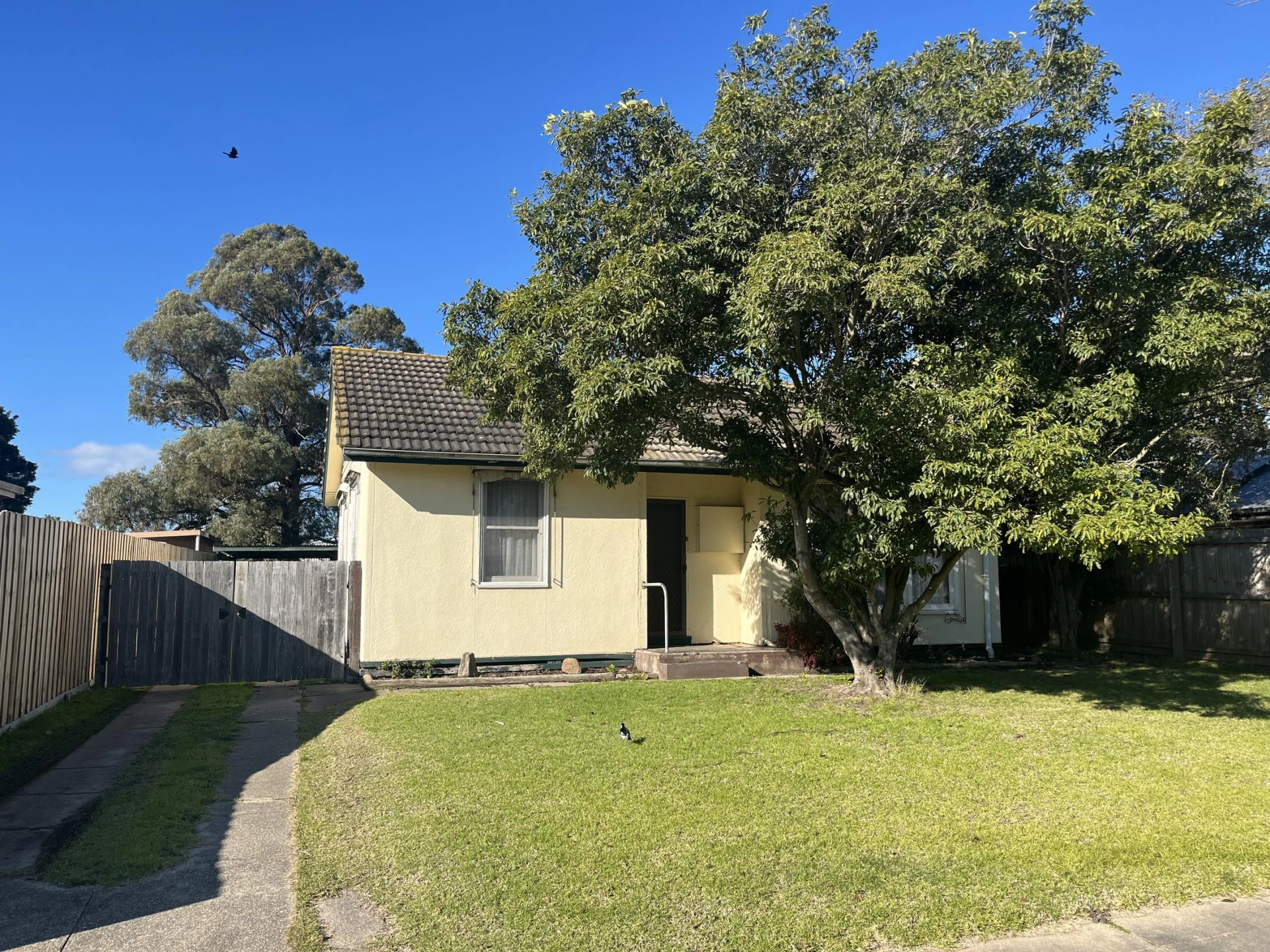 Property enquiry form background image