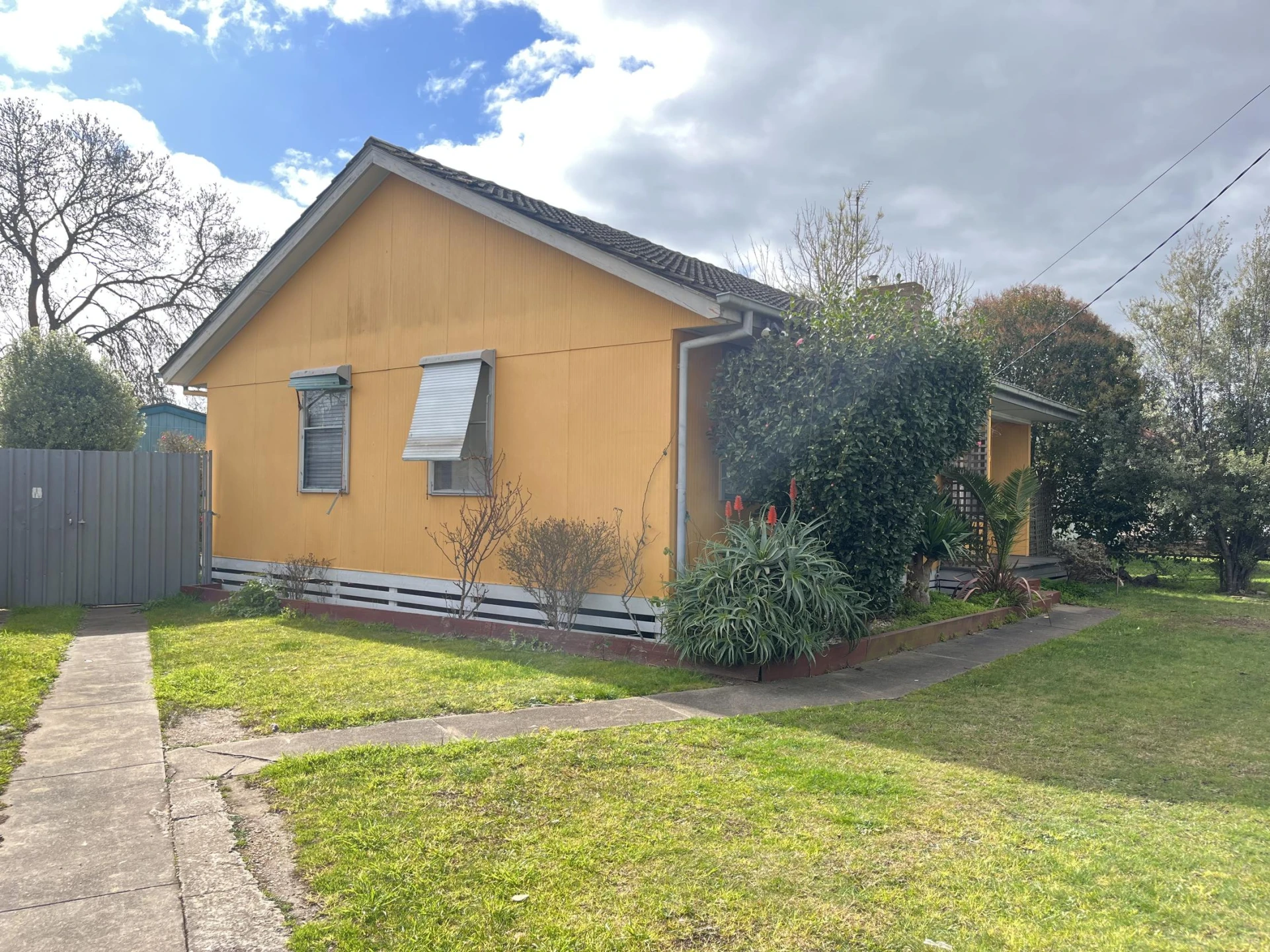 Property enquiry form background image