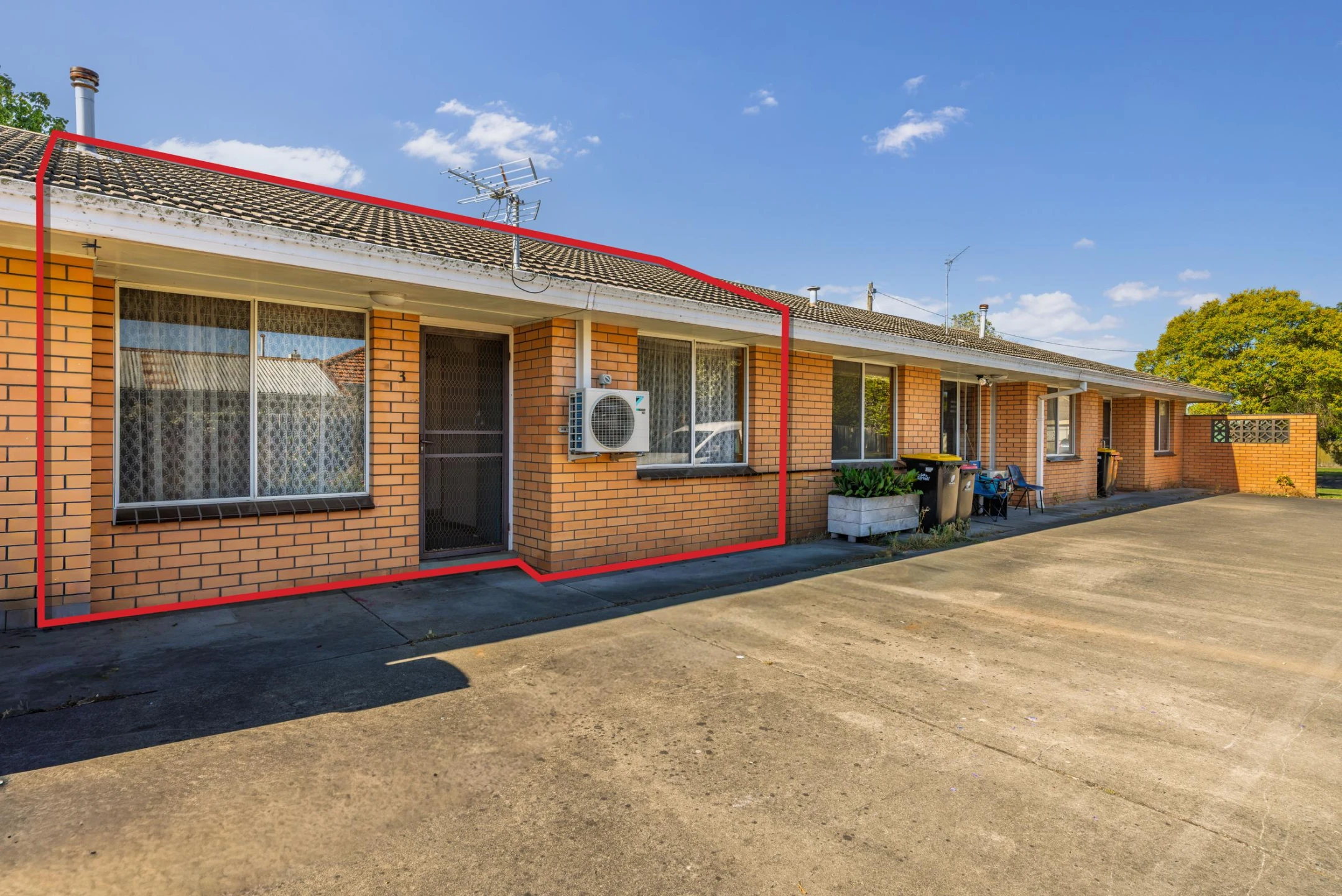 Property enquiry form background image