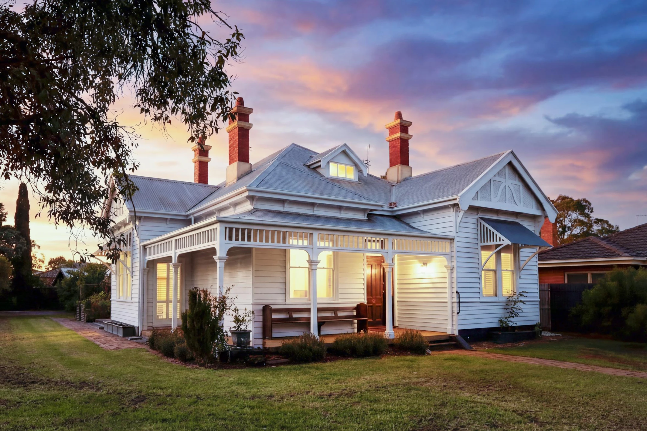 Property enquiry form background image