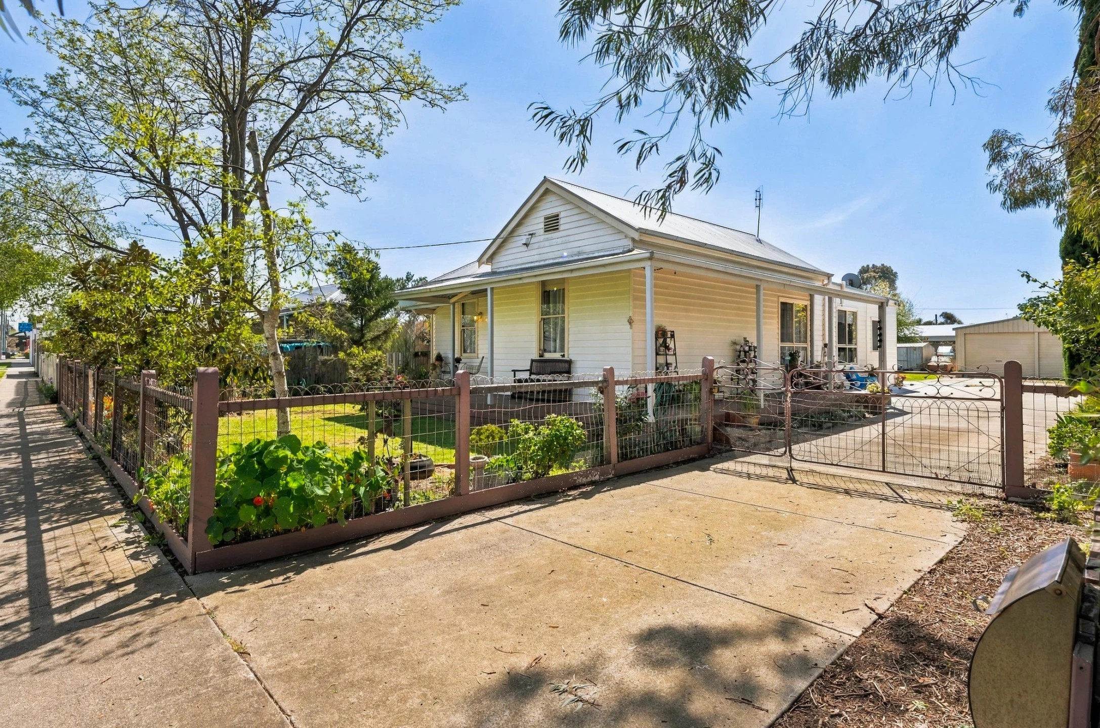 Listing image
