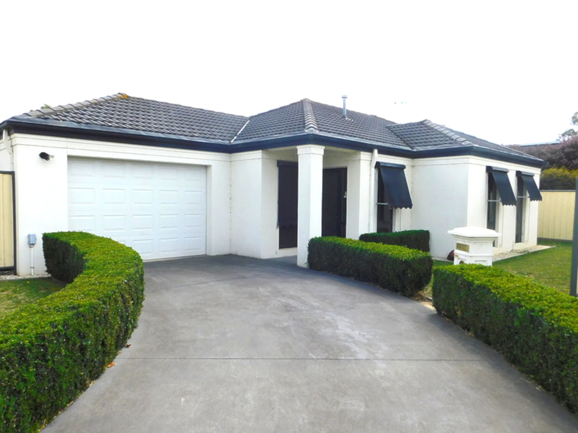 Property enquiry form background image