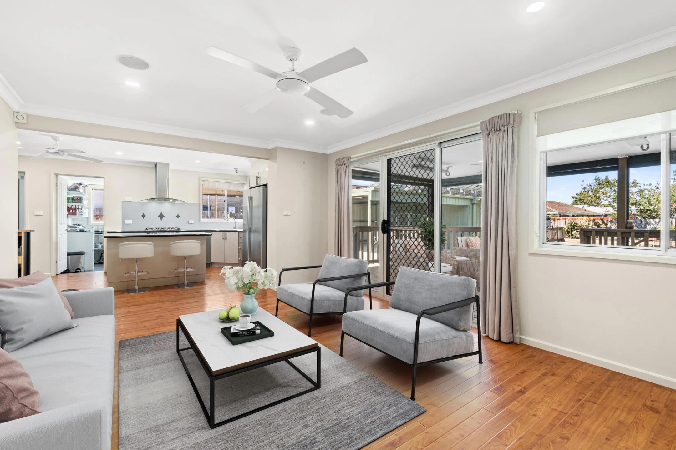 Property enquiry form background image