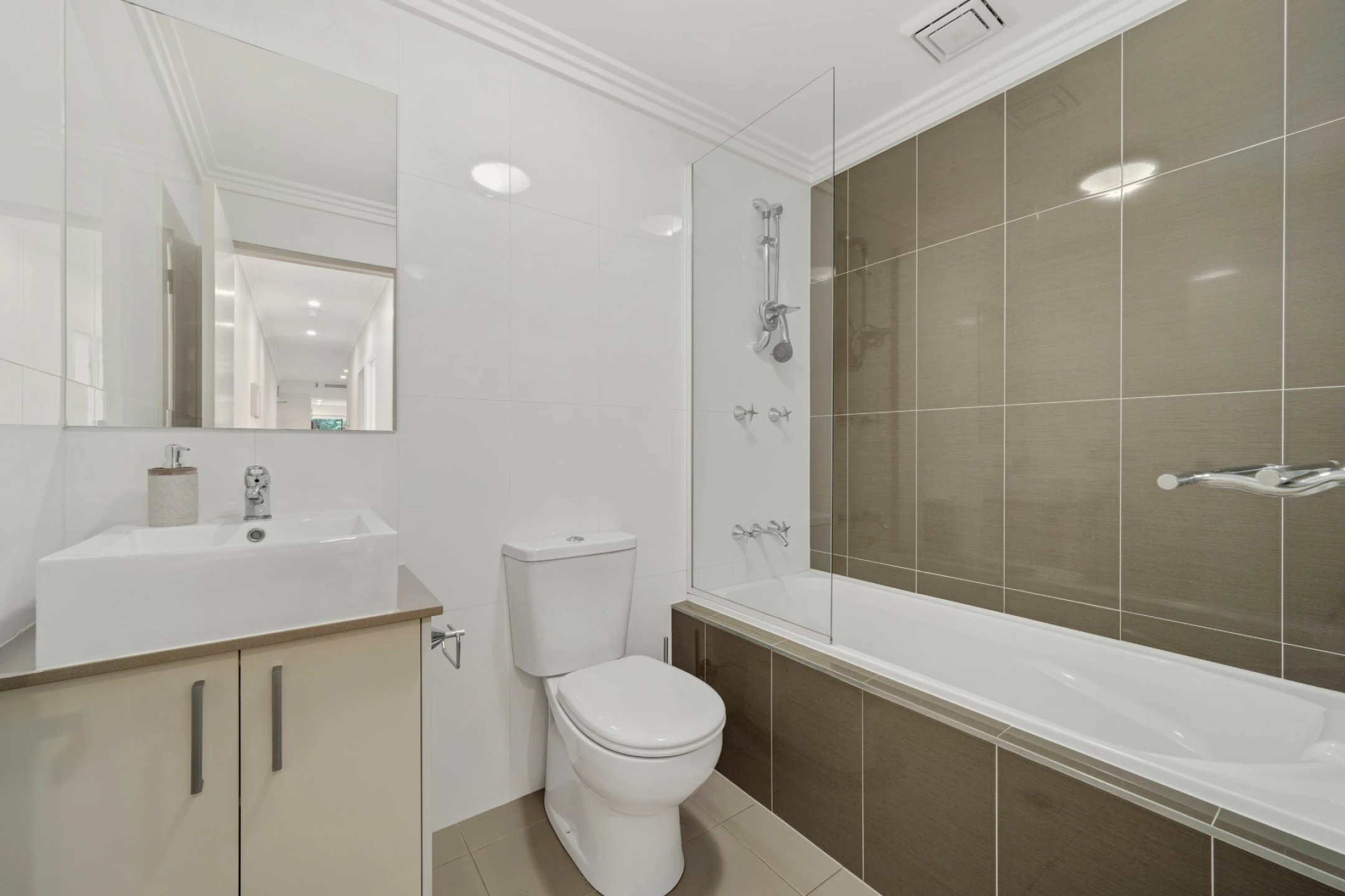 6 / 21 Kingsway, Dee Why NSW 2099, Dee Why - Thumbnail 8