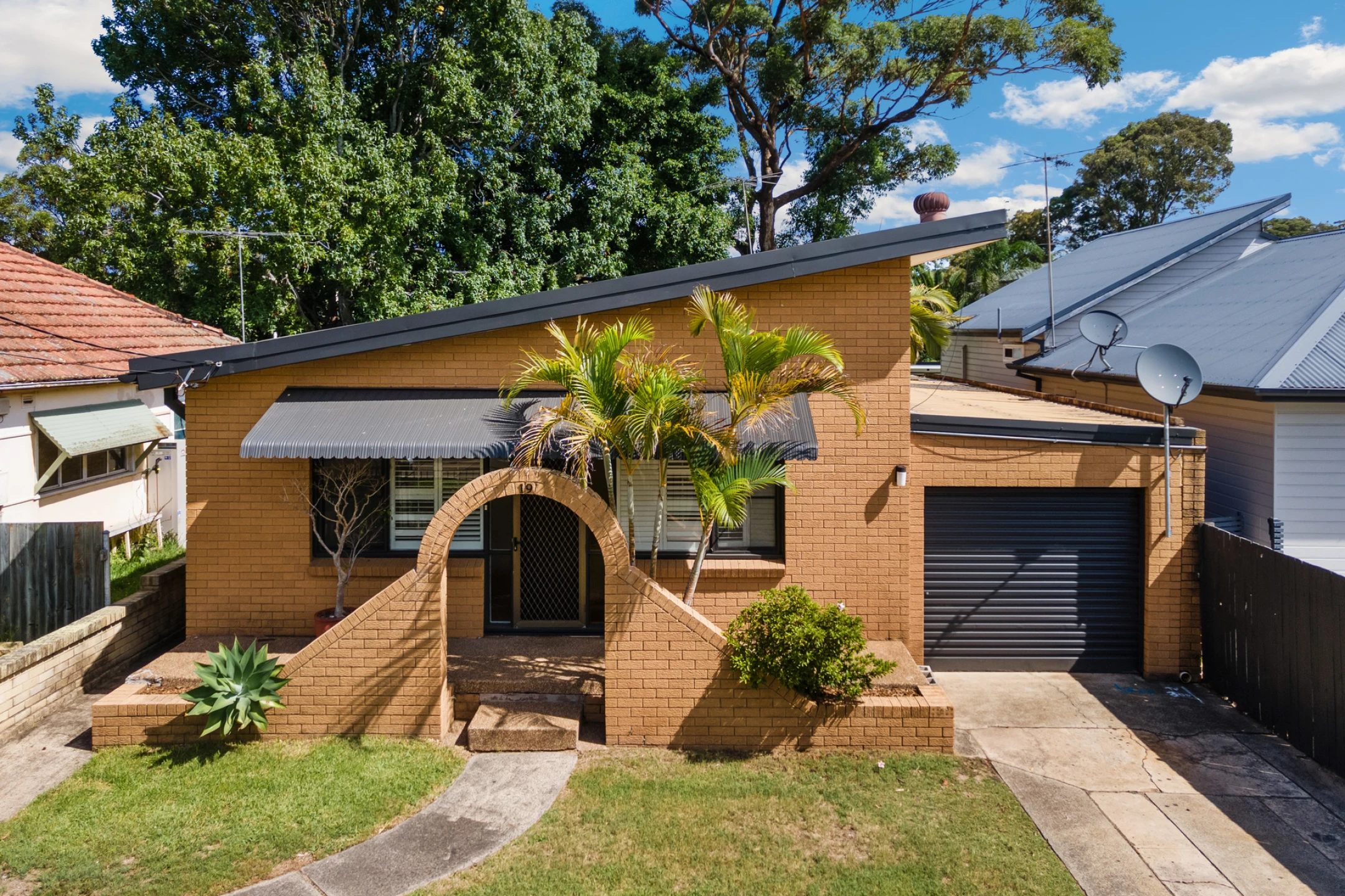 19 Gondola Road, North Narrabeen NSW 2101, North Narrabeen - Thumbnail 2