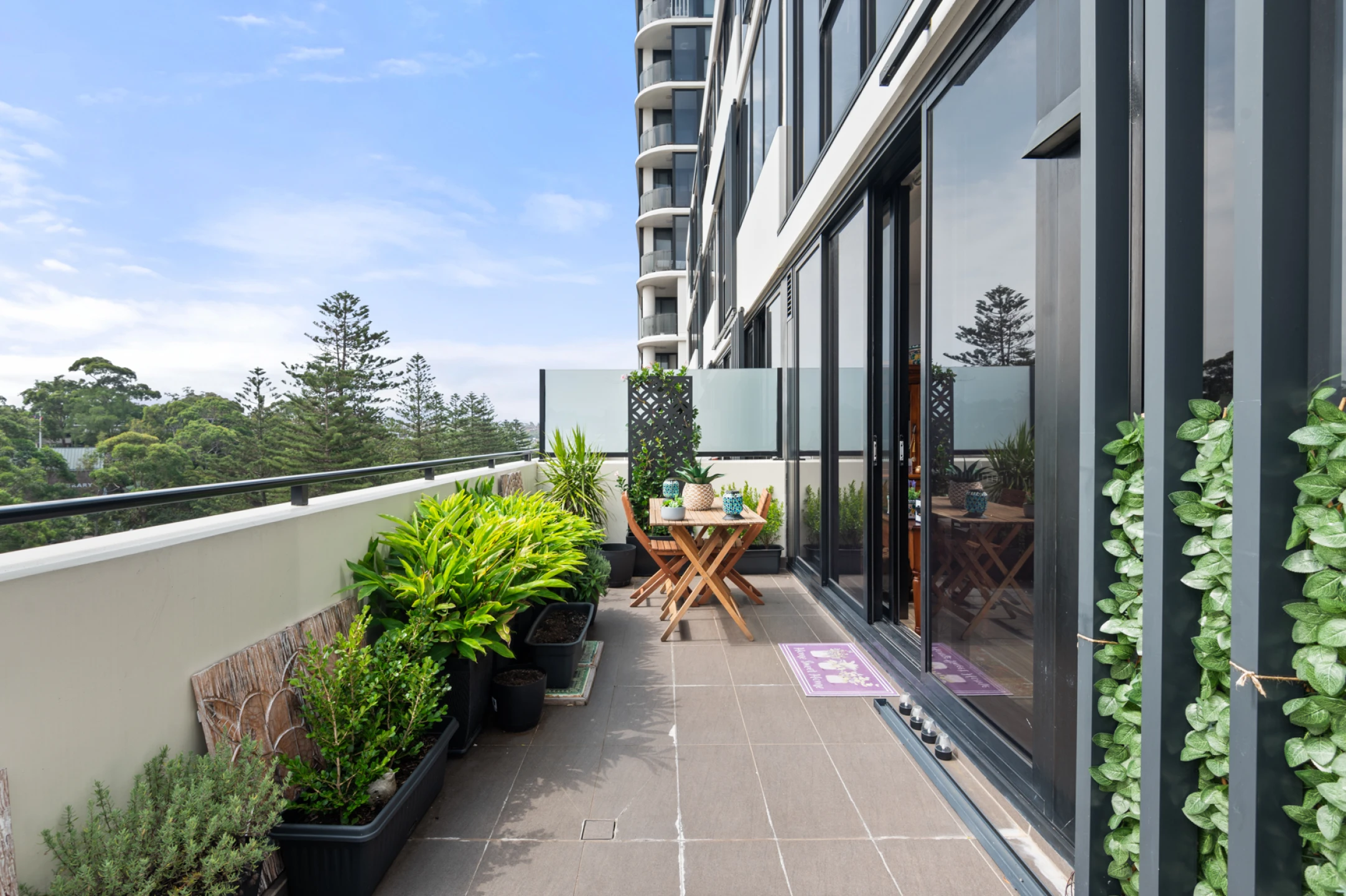 602 / 890 Pittwater Road, Dee Why NSW 2099, Dee Why - Thumbnail 2