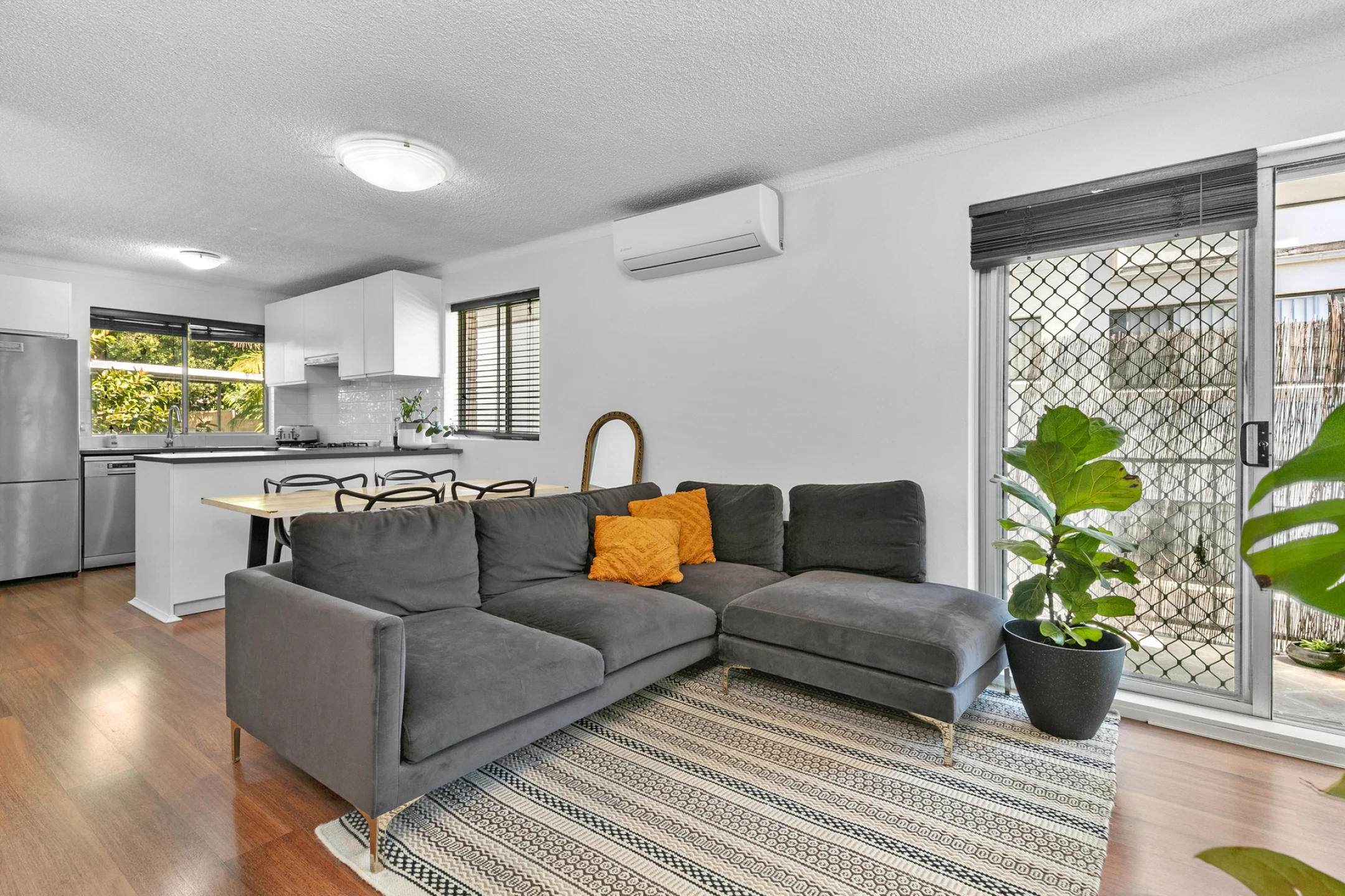 10 / 5 Sturdee Parade, Dee Why NSW 2099, Dee Why - Thumbnail 4