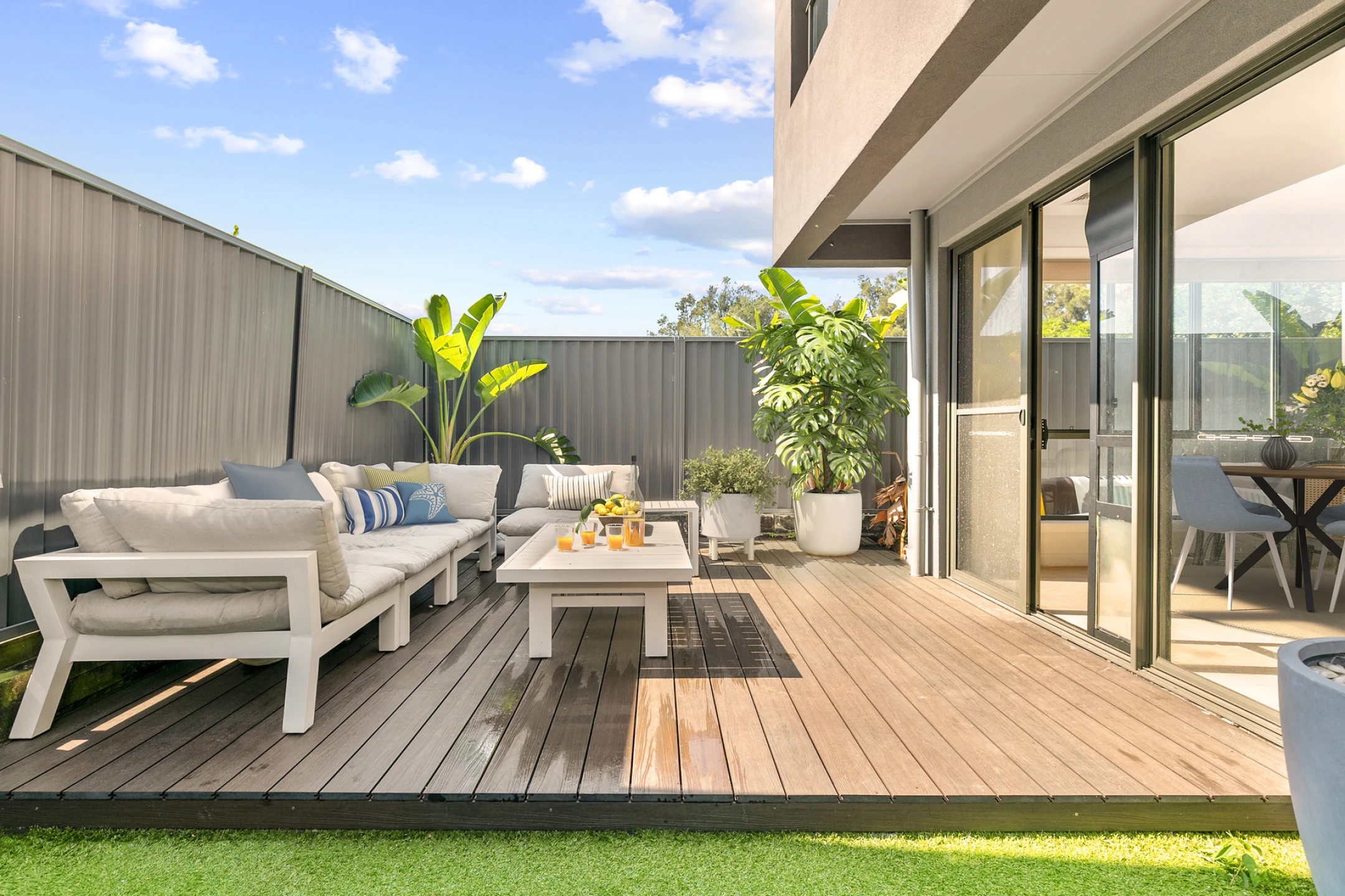 33 Lorikeet Grove, Warriewood NSW 2102, Warriewood - Thumbnail 2
