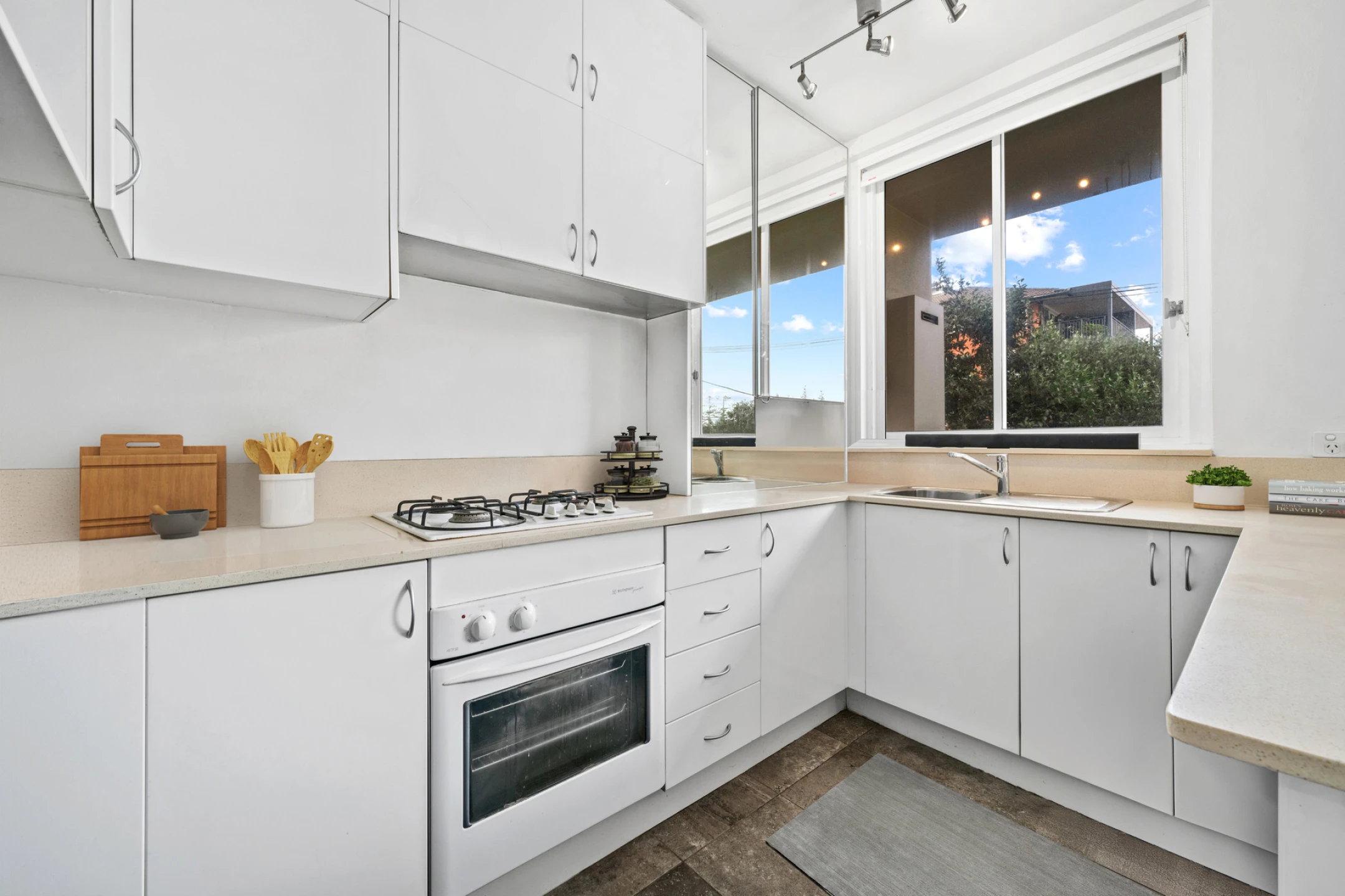 2 / 2 Monash Parade, Dee Why NSW 2099, Dee Why - Thumbnail 6