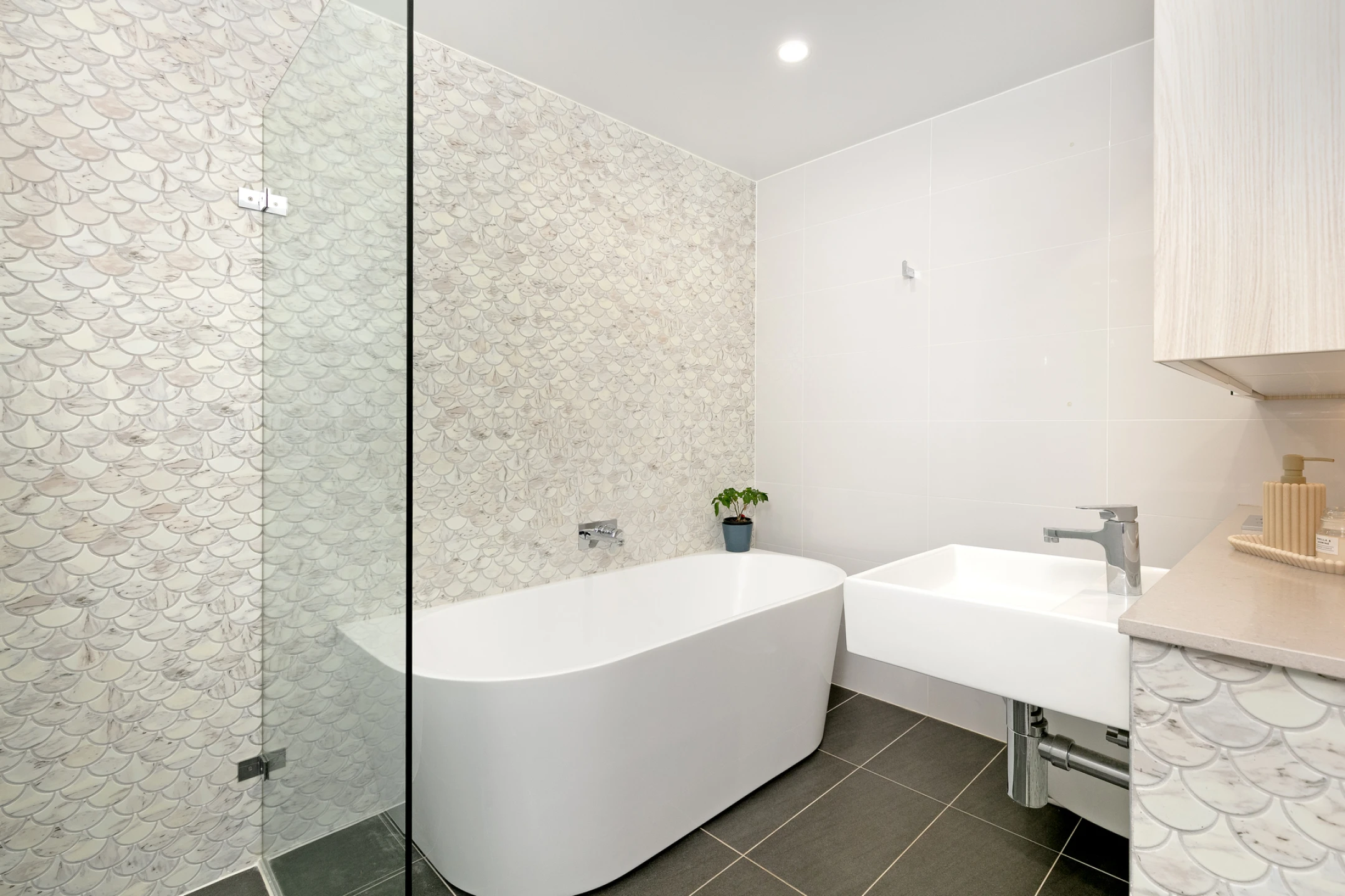 537 / 17 Howard Avenue, Dee Why NSW 2099, Dee Why - Thumbnail 7