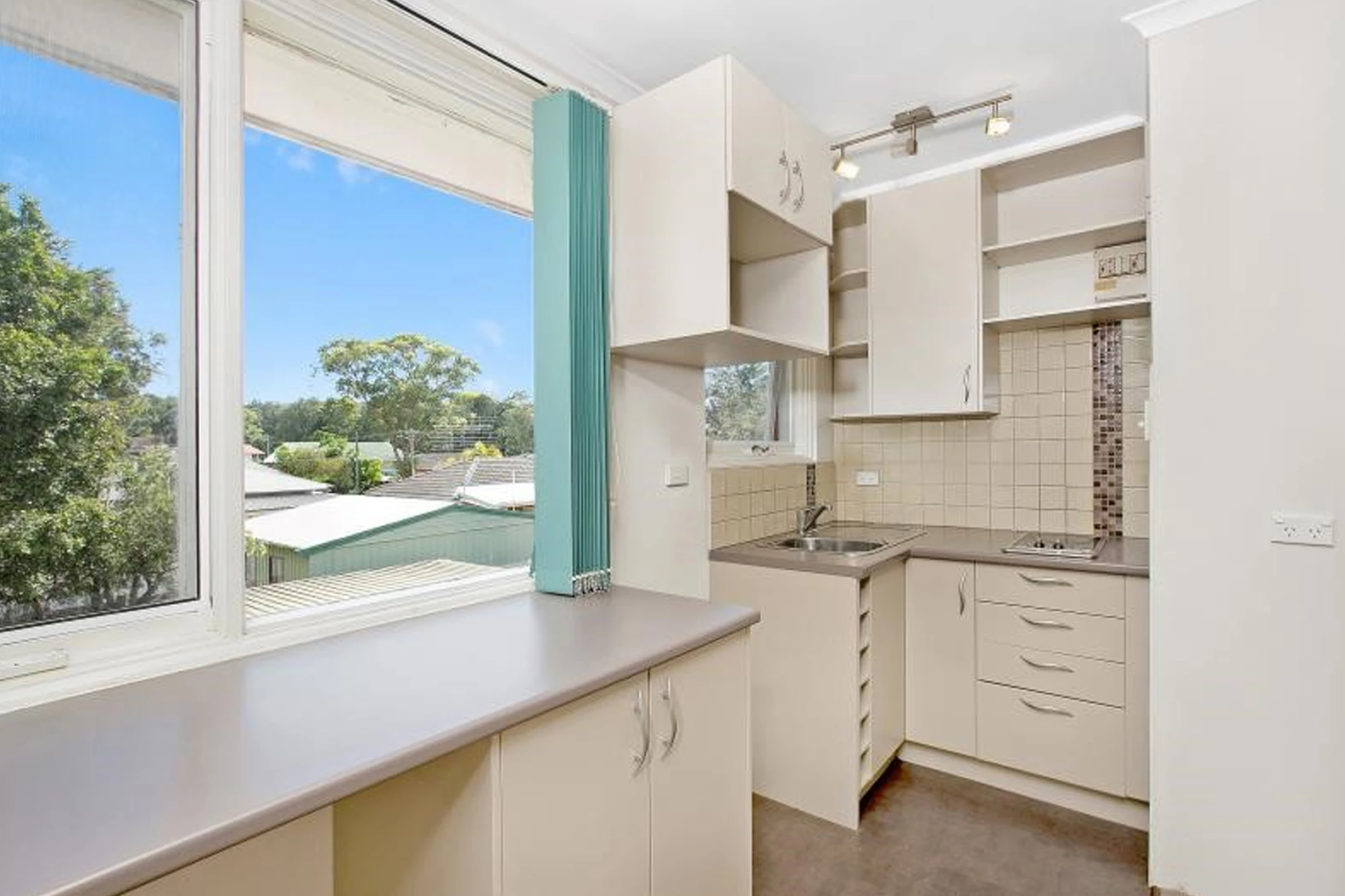 5 / 11 Grafton Crescent, Dee Why NSW 2099, Dee Why - Thumbnail 5