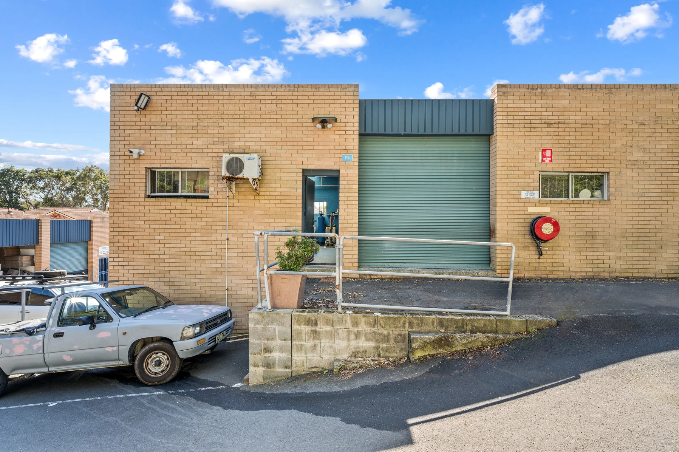 Listing image