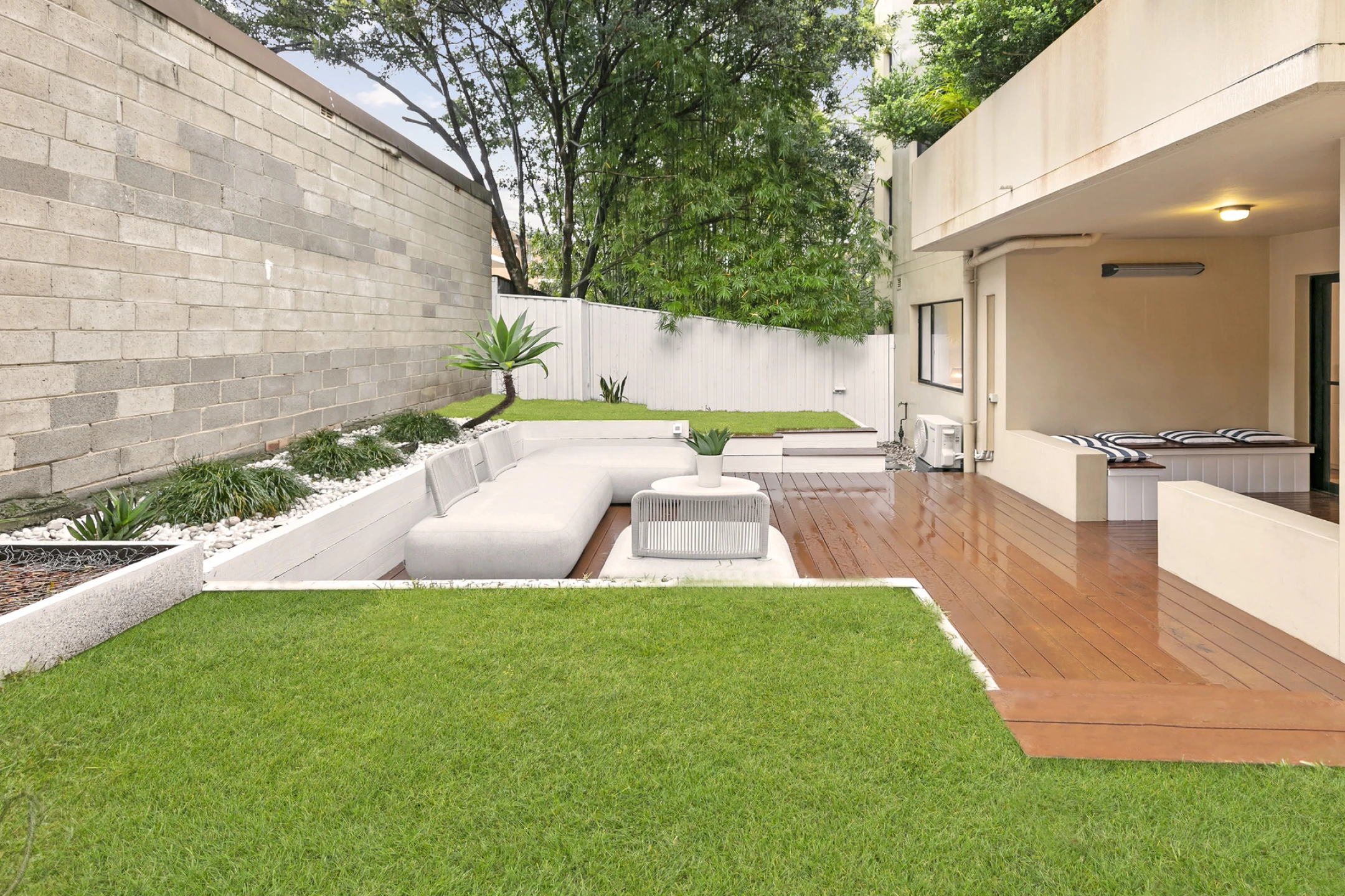 4 / 47 Oaks Avenue, Dee Why NSW 2099, Dee Why - Thumbnail 2