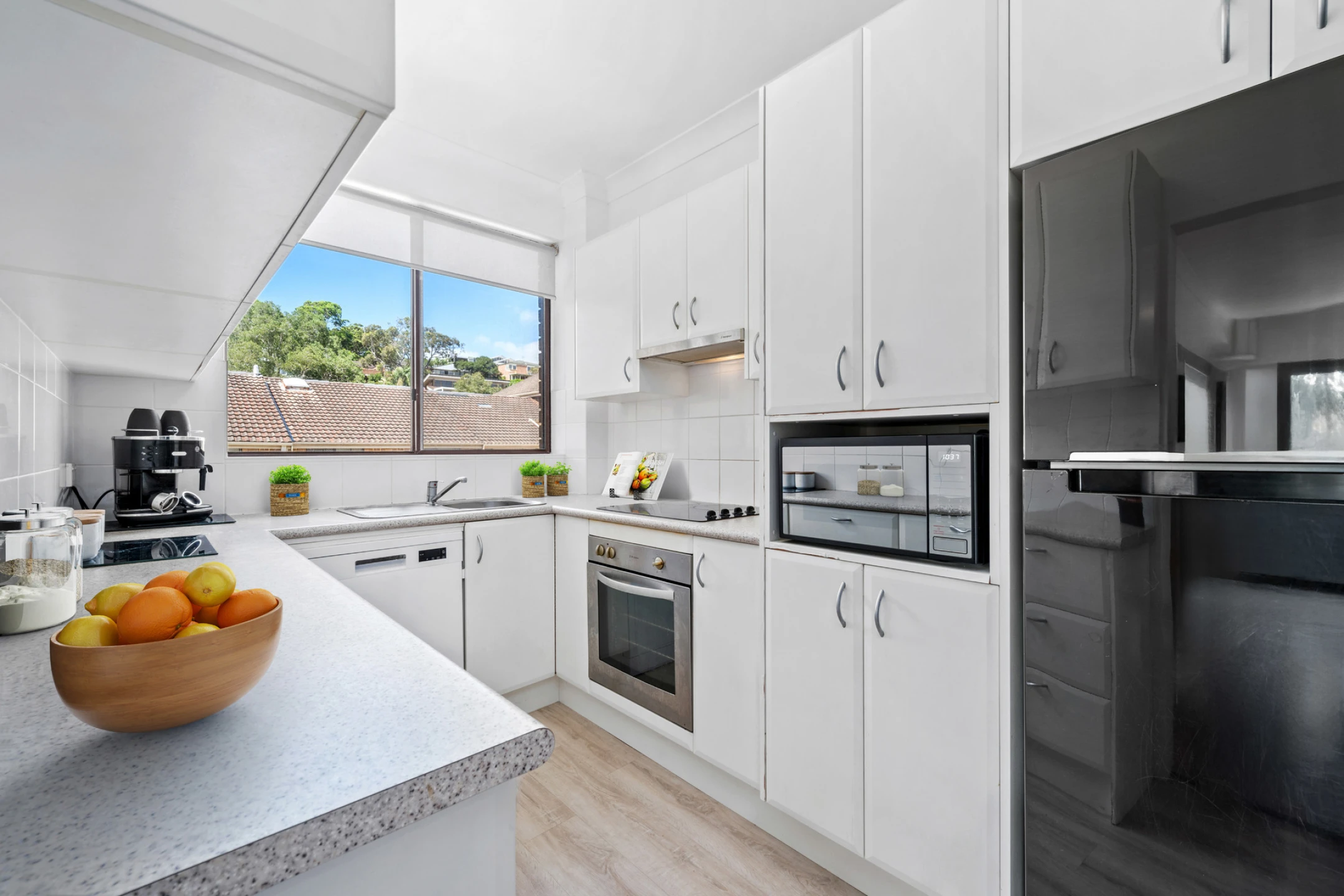 22 / 46-50 The Crescent, Dee Why NSW 2099, Dee Why - Thumbnail 8