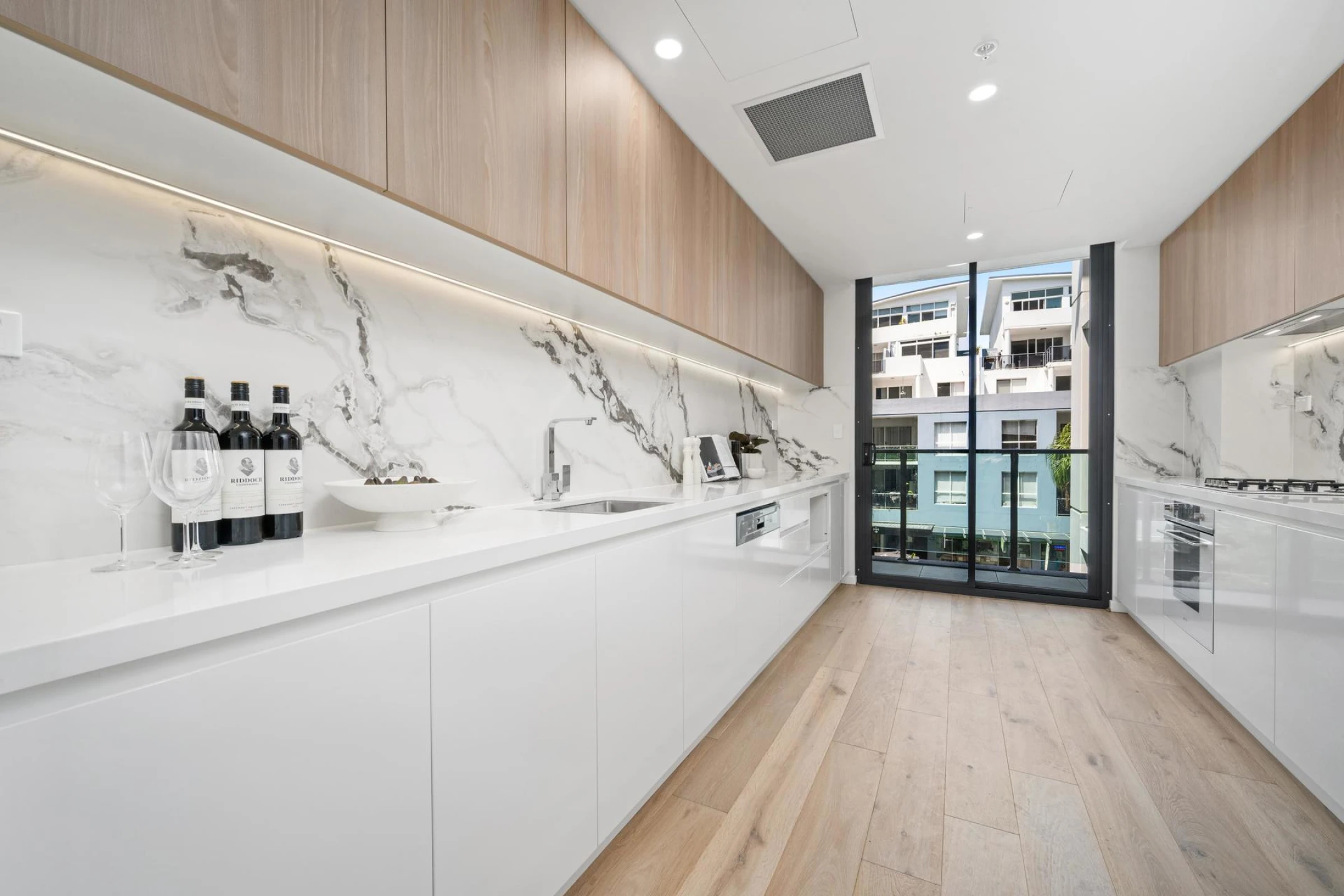 102 / 8 Oaks Avenue, Dee Why NSW 2099, Dee Why - Thumbnail 6