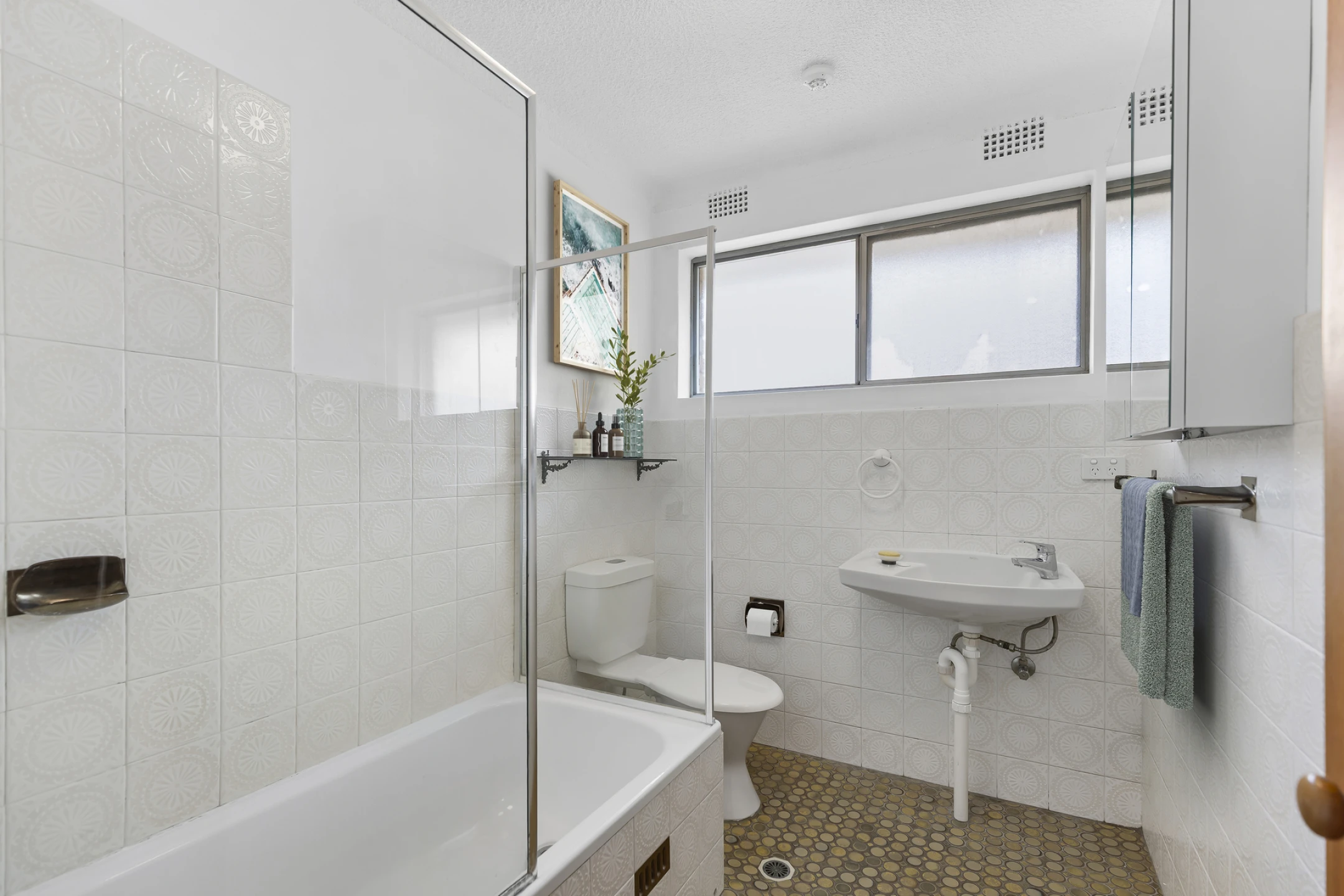 19 / 4-8 Lismore Avenue, Dee Why NSW 2099, Dee Why - Thumbnail 7