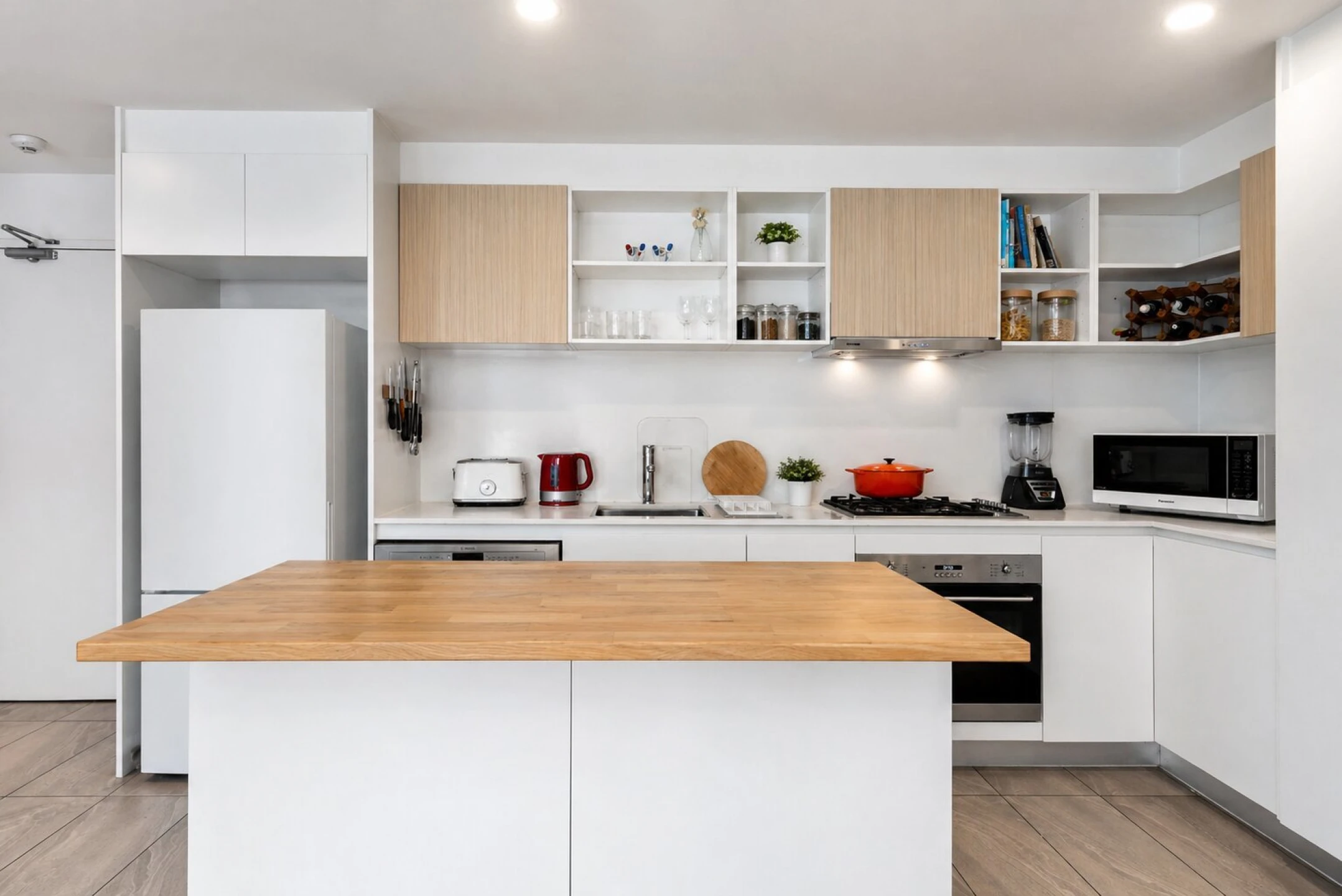 409 / 23 Pacific Parade, Dee Why NSW 2099, Dee Why - Thumbnail 5