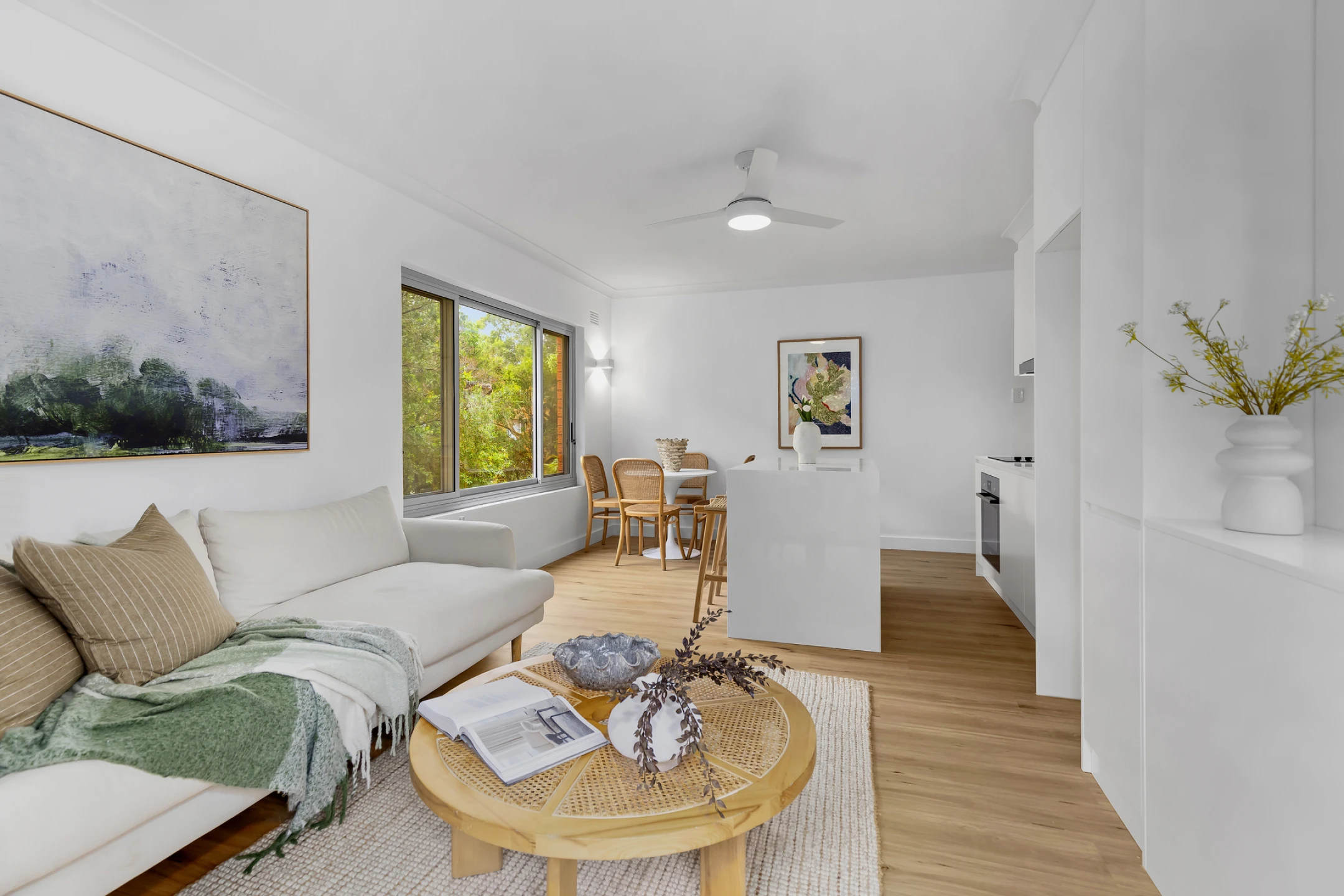 7 / 16 Avon Road, Dee Why NSW 2099, Dee Why - Thumbnail 2