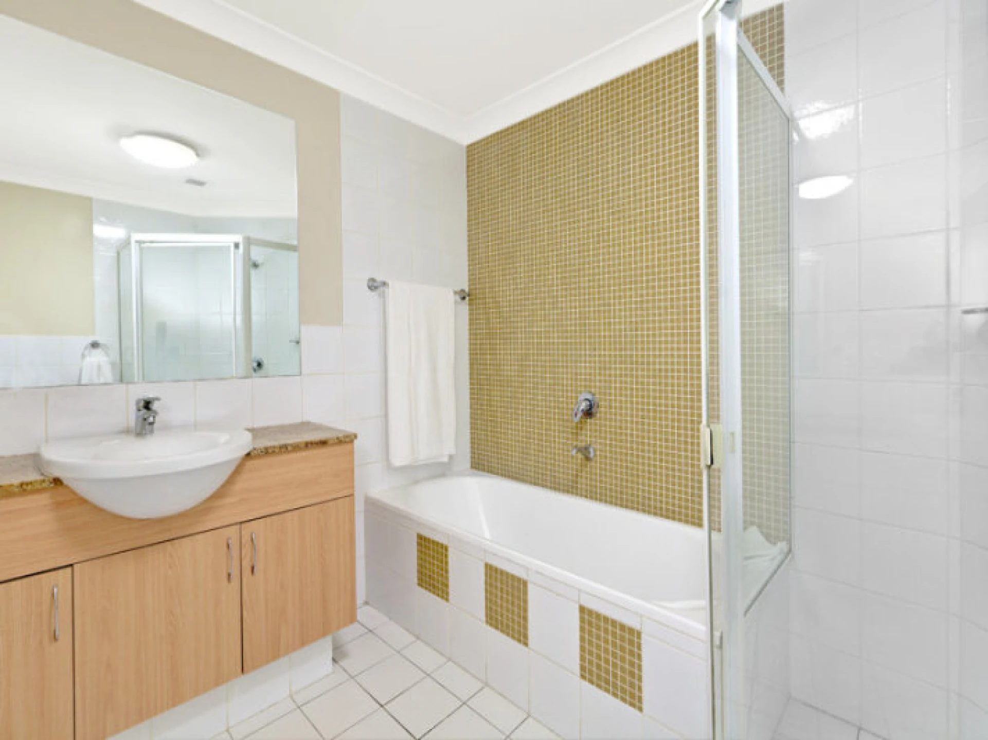 205 / 910 Pittwater Road, DEE WHY NSW 2099, Dee Why - Thumbnail 5