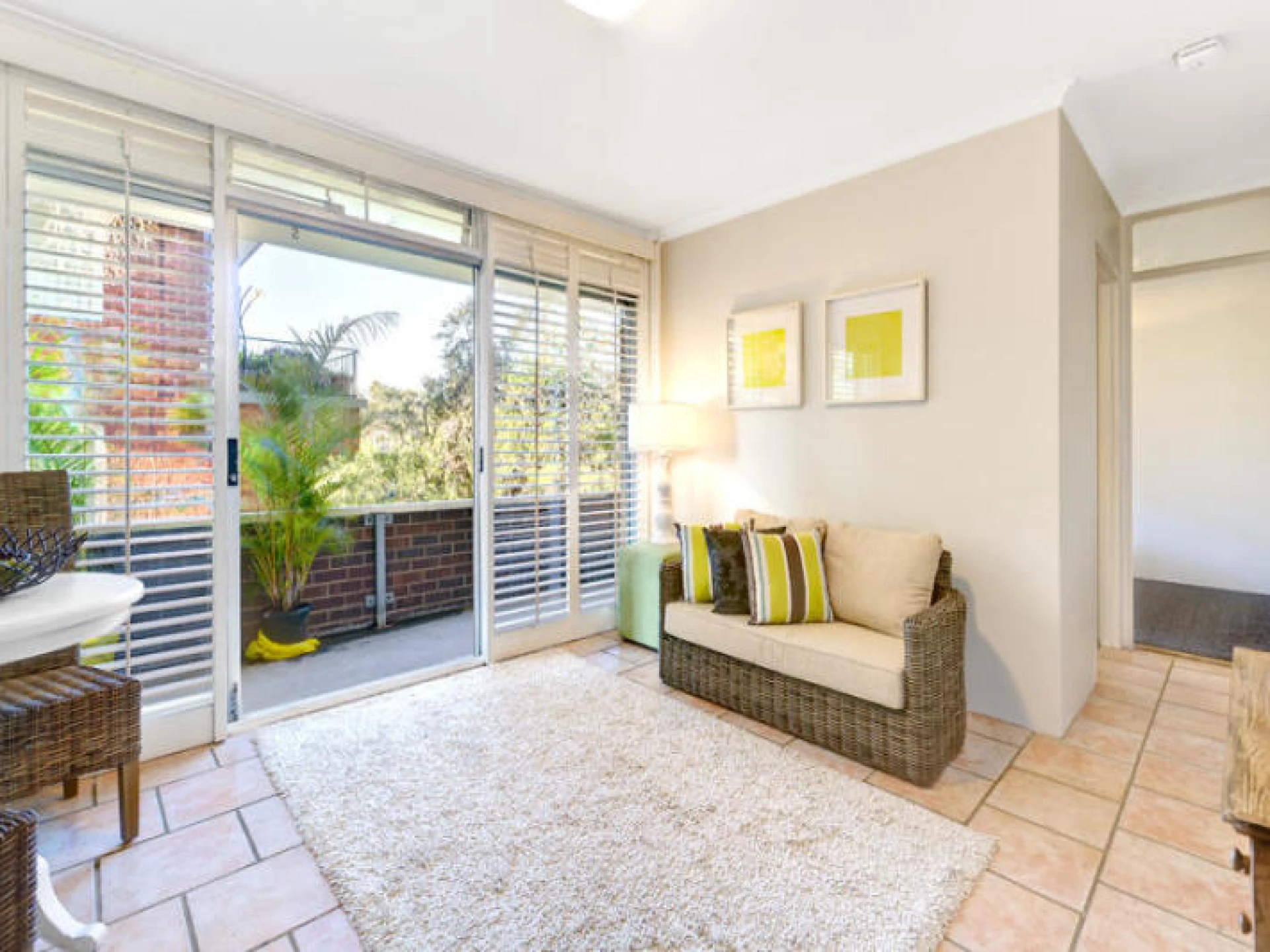 2 / 13 Westminster Avenue, DEE WHY NSW 2099, Dee Why - Thumbnail 2