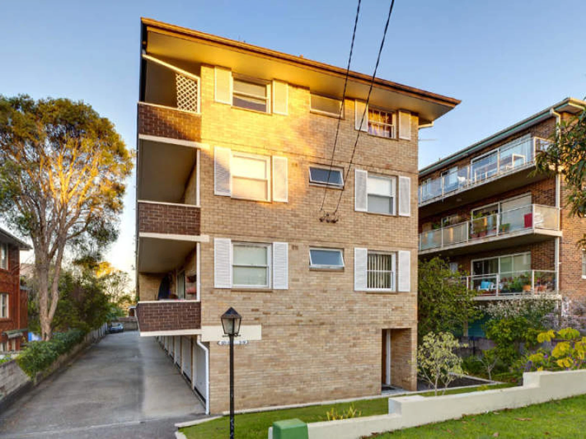 2 / 13 Westminster Avenue, DEE WHY NSW 2099, Dee Why - Thumbnail 3