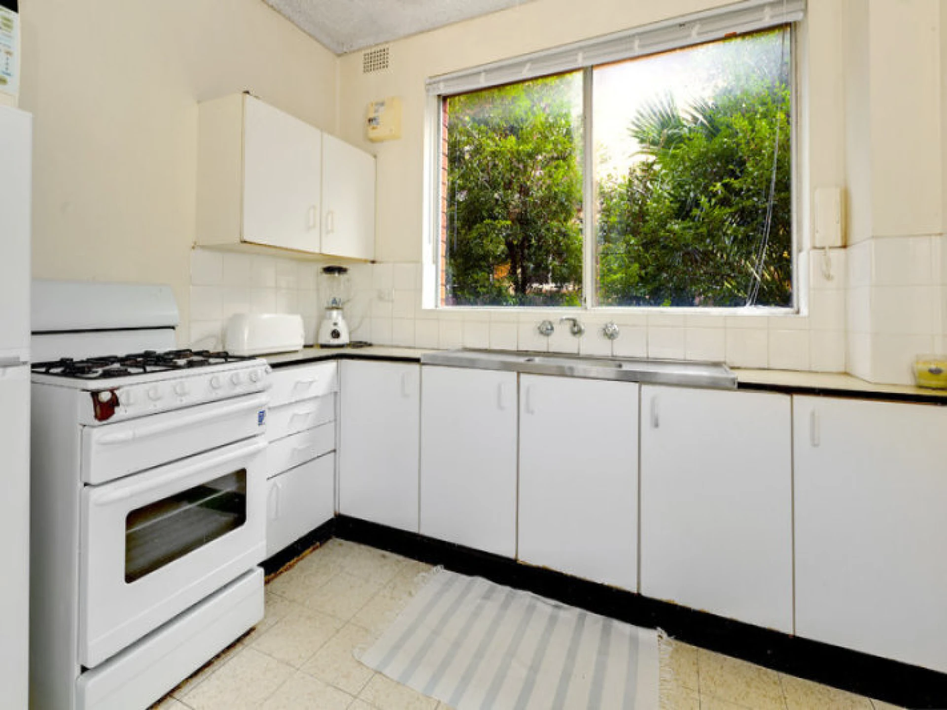 2 / 10 Richmond Avenue, DEE WHY NSW 2099, Dee Why - Thumbnail 4