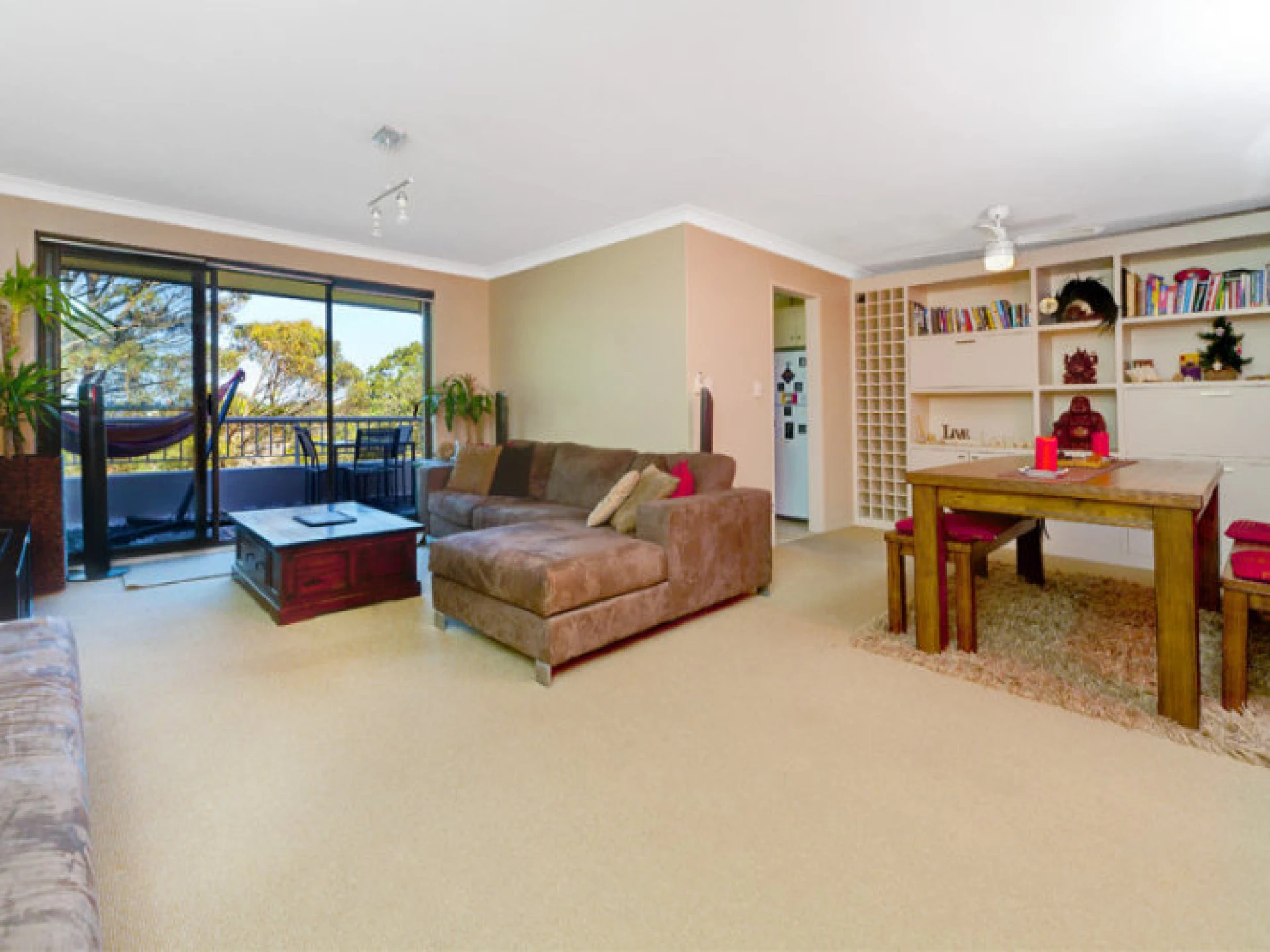 13 / 8-12 The Crescent, Dee Why NSW 2099, Dee Why - Thumbnail 2