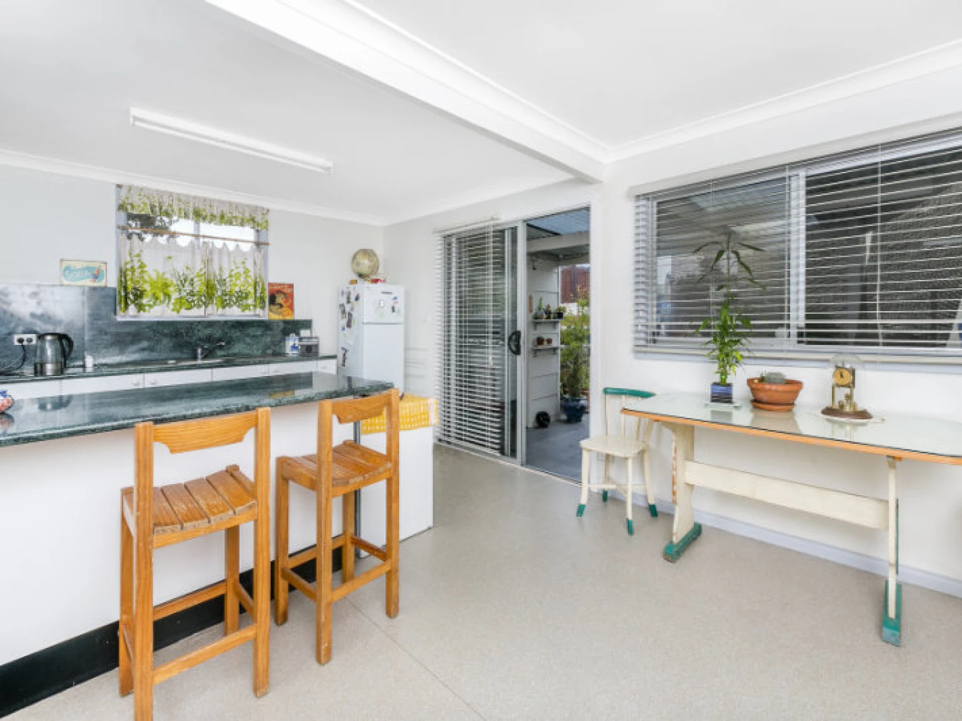 1342 PITTWATER Road, NARRABEEN NSW 2101, Narrabeen - Thumbnail 2