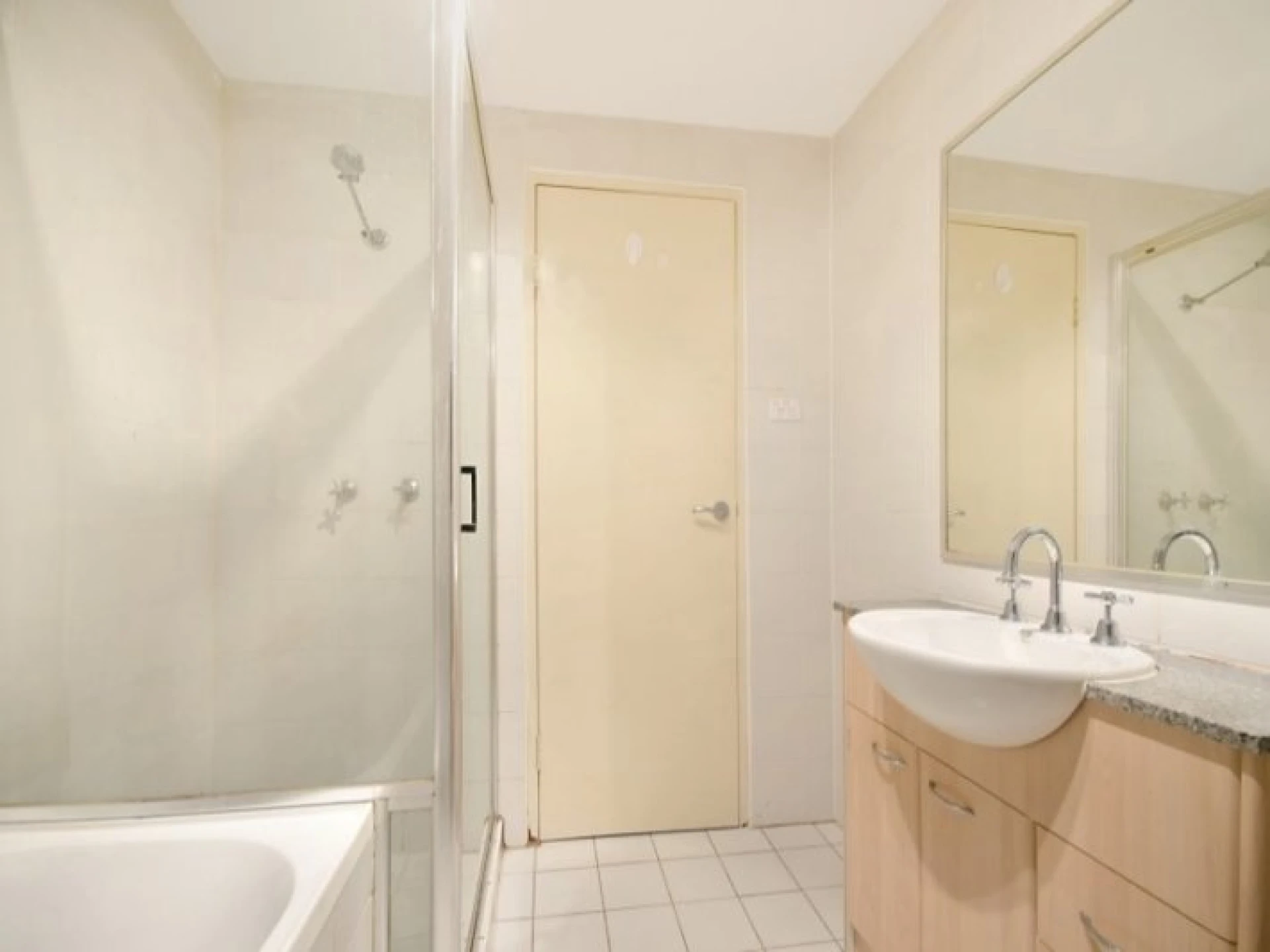 1 / 2-4 Francis Street, DEE WHY NSW 2099, Dee Why - Thumbnail 5