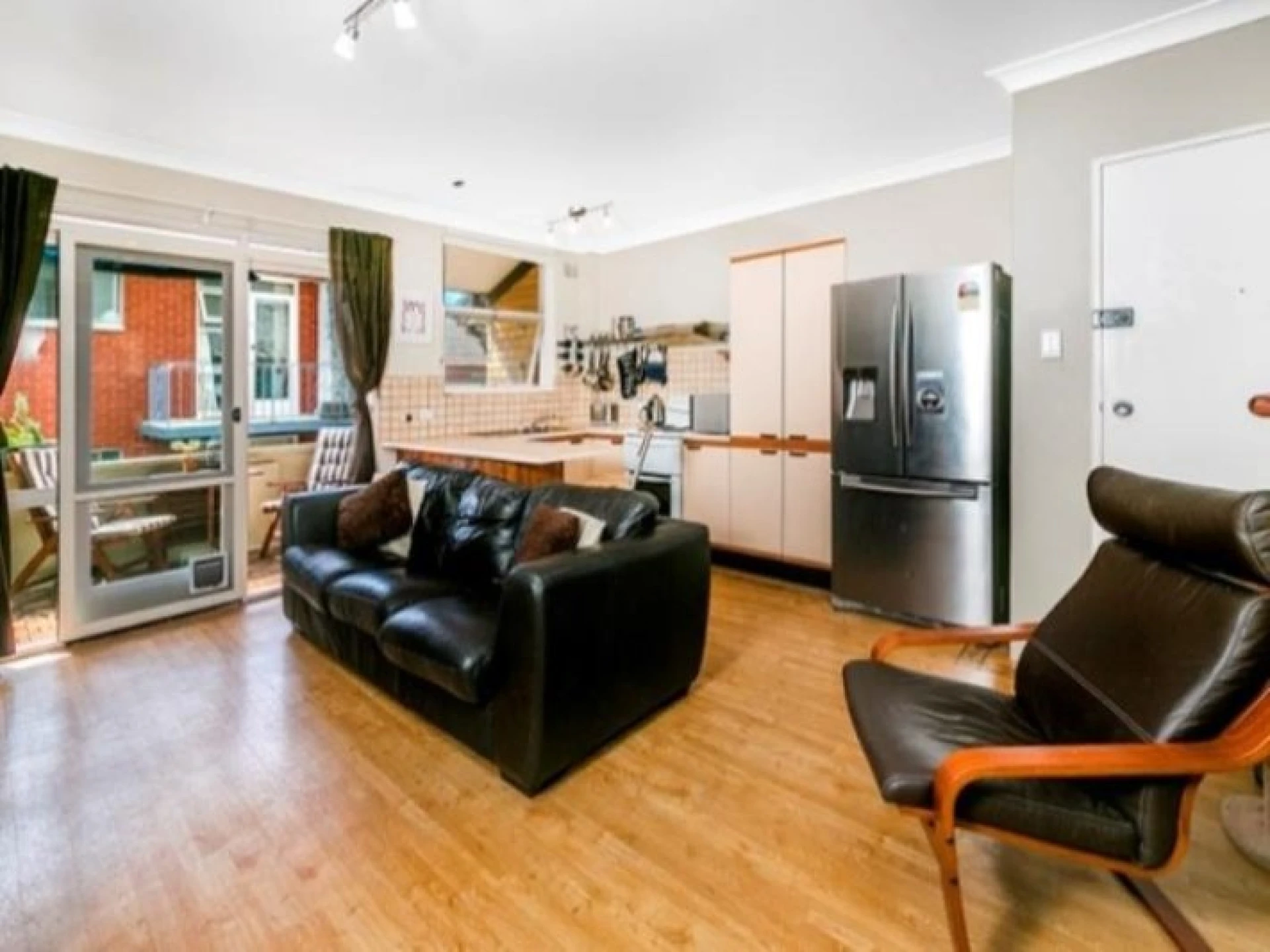 19 / 105 Pacific Parade, DEE WHY NSW 2099, Dee Why - Thumbnail 2