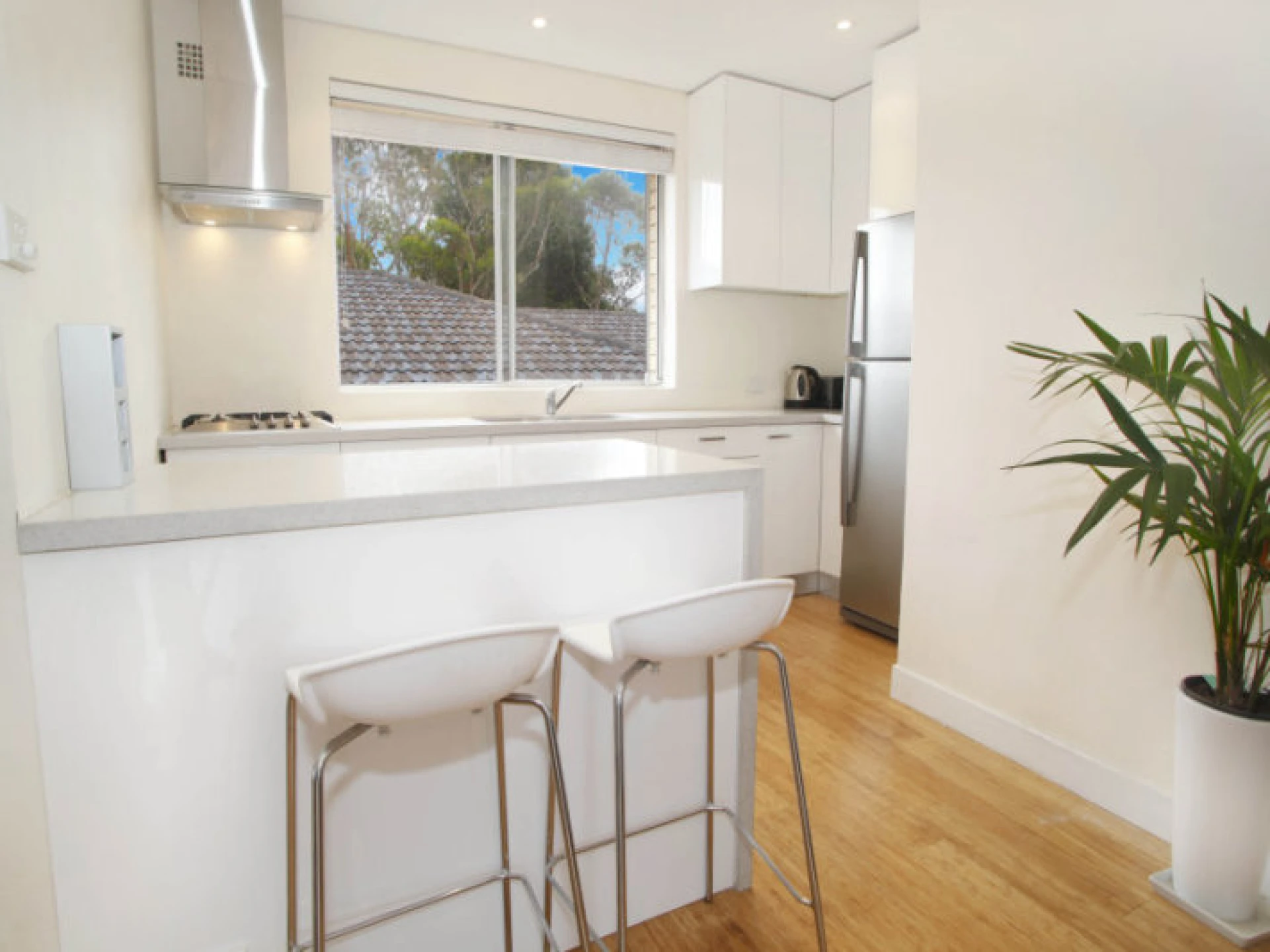 5 / 98 Howard Avenue, Dee Why NSW 2099, Dee Why - Thumbnail 4