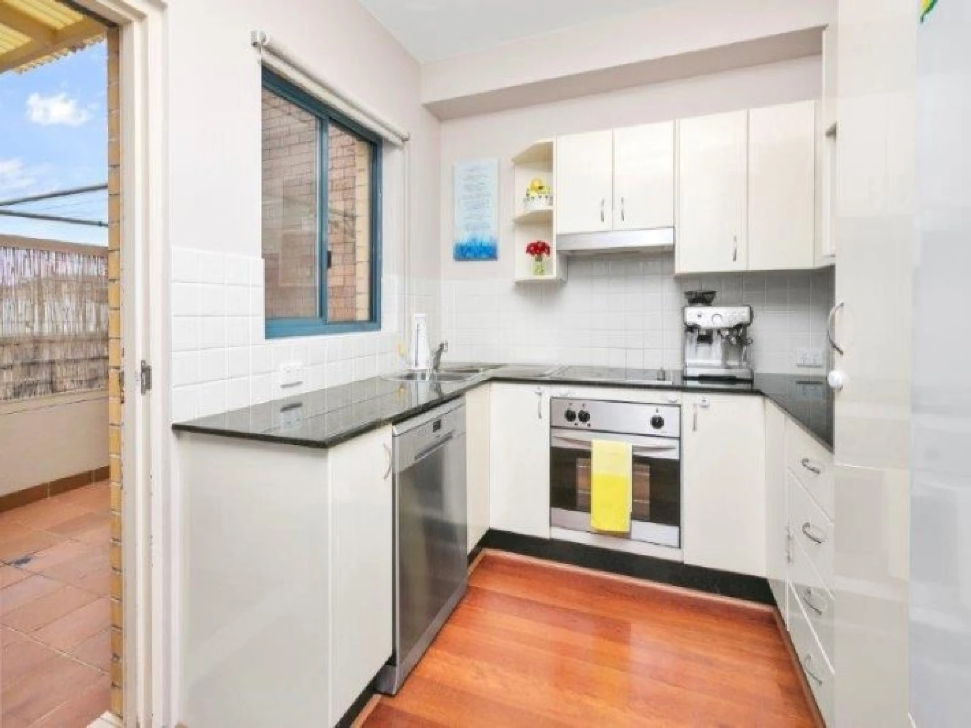 8 / 32 Fisher Road, DEE WHY NSW 2099, Dee Why - Thumbnail 5