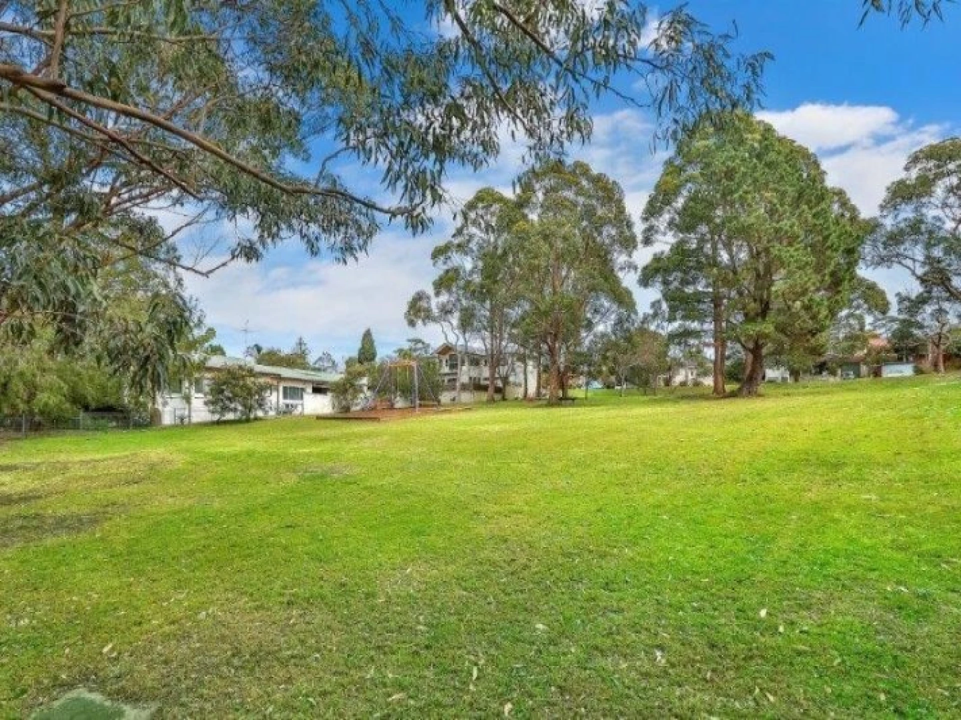 20 Dixon Avenue, FRENCHS FOREST NSW 2086, Frenchs Forest - Thumbnail 3