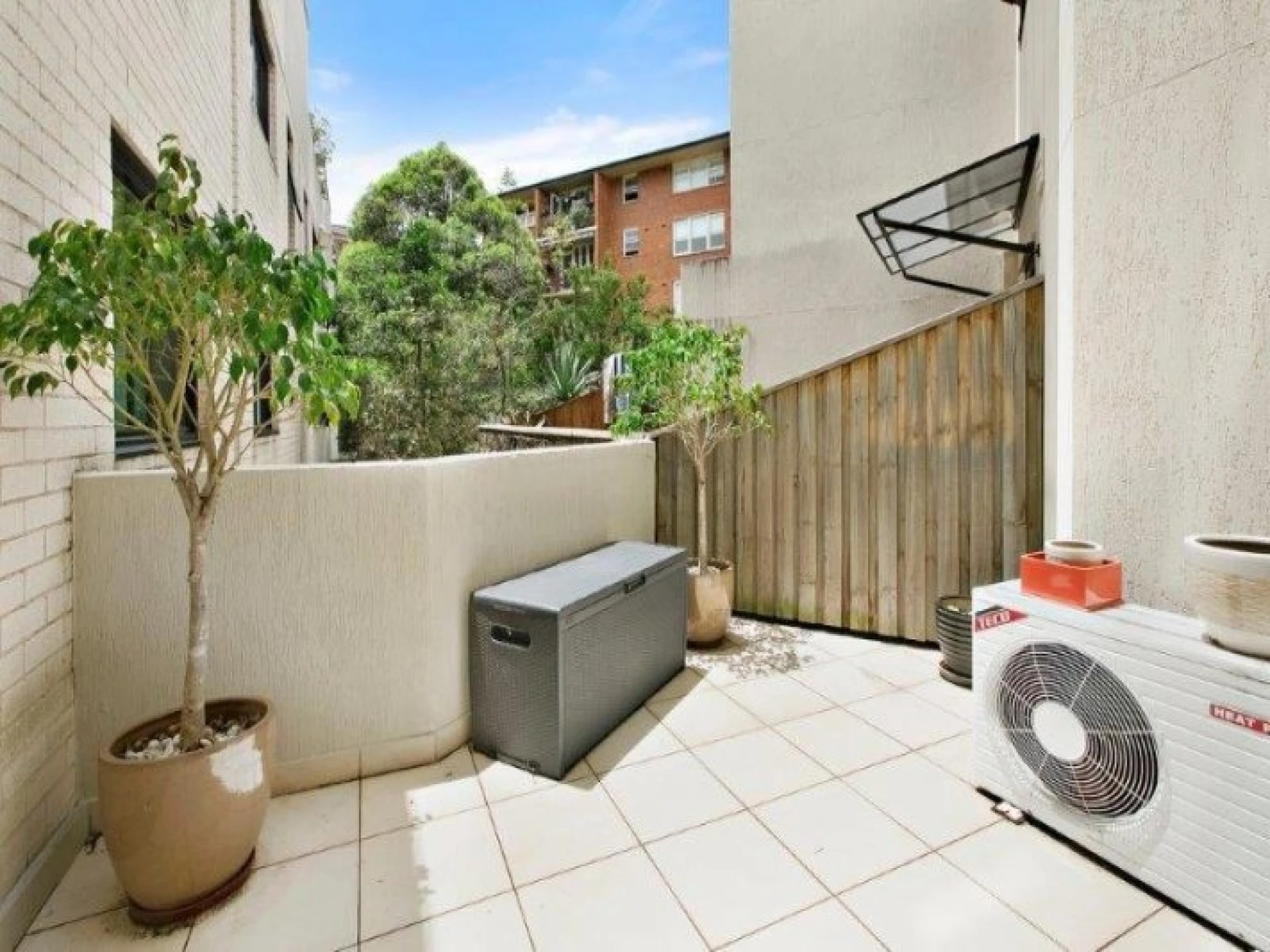 13 / 35 Dalley Street, QUEENSCLIFF NSW 2096, Queenscliff - Thumbnail 2