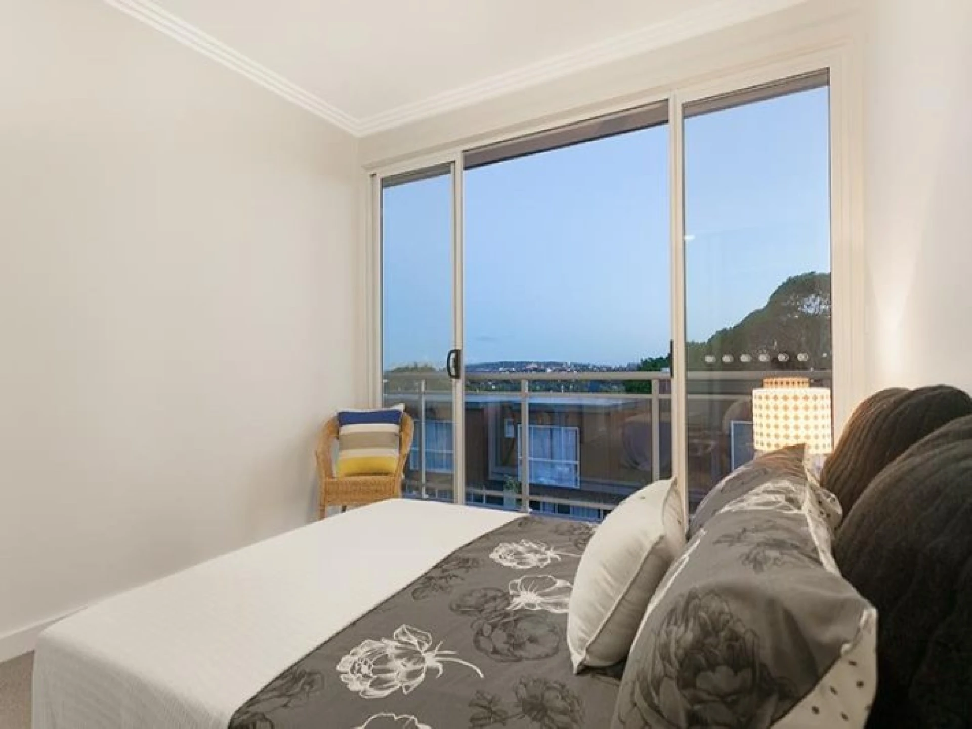 2 / 8 Moorilla Street, DEE WHY NSW 2099, Dee Why - Thumbnail 4
