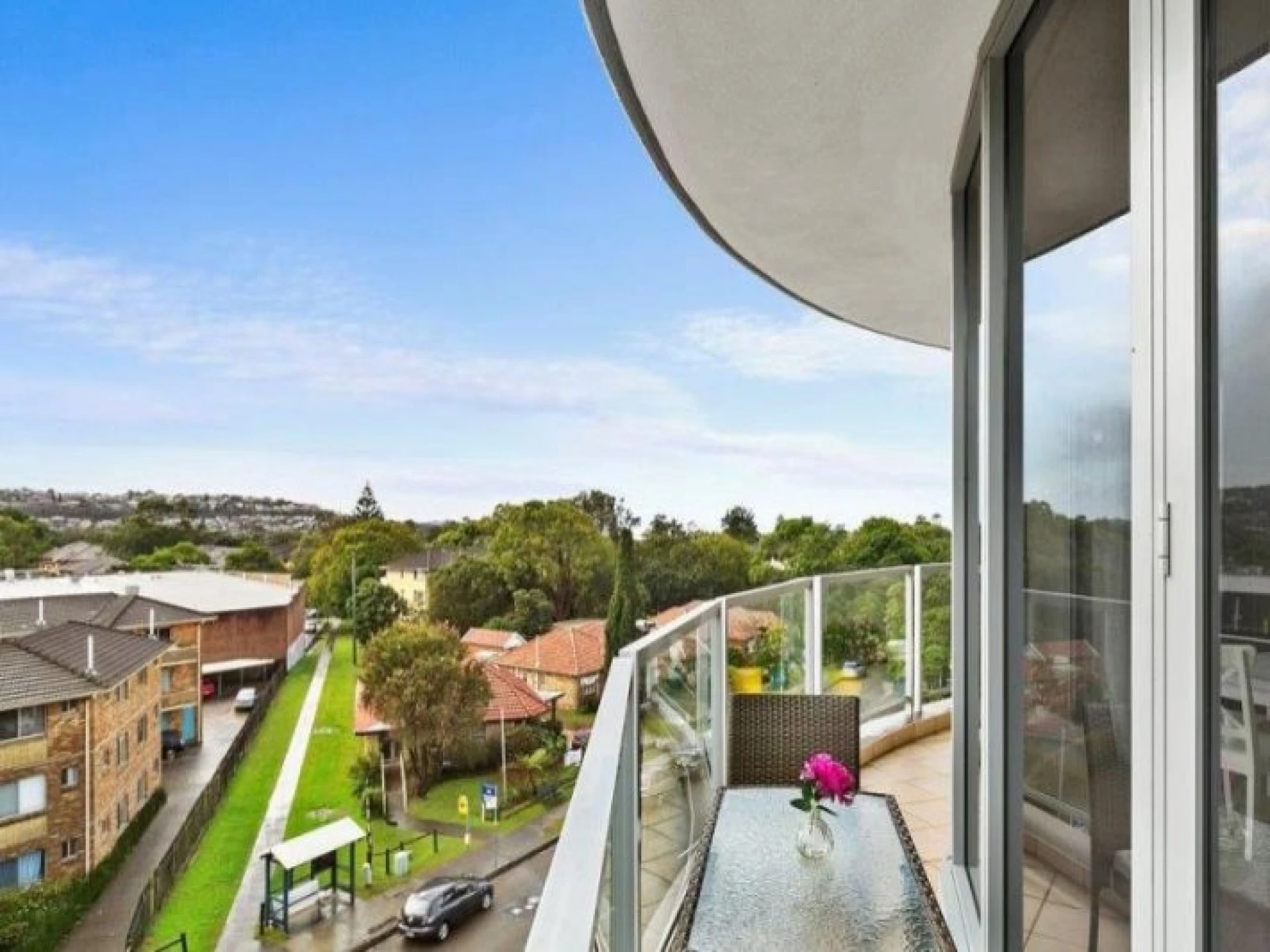 13 / 29 Howard Avenue, DEE WHY NSW 2099, Dee Why - Thumbnail 2