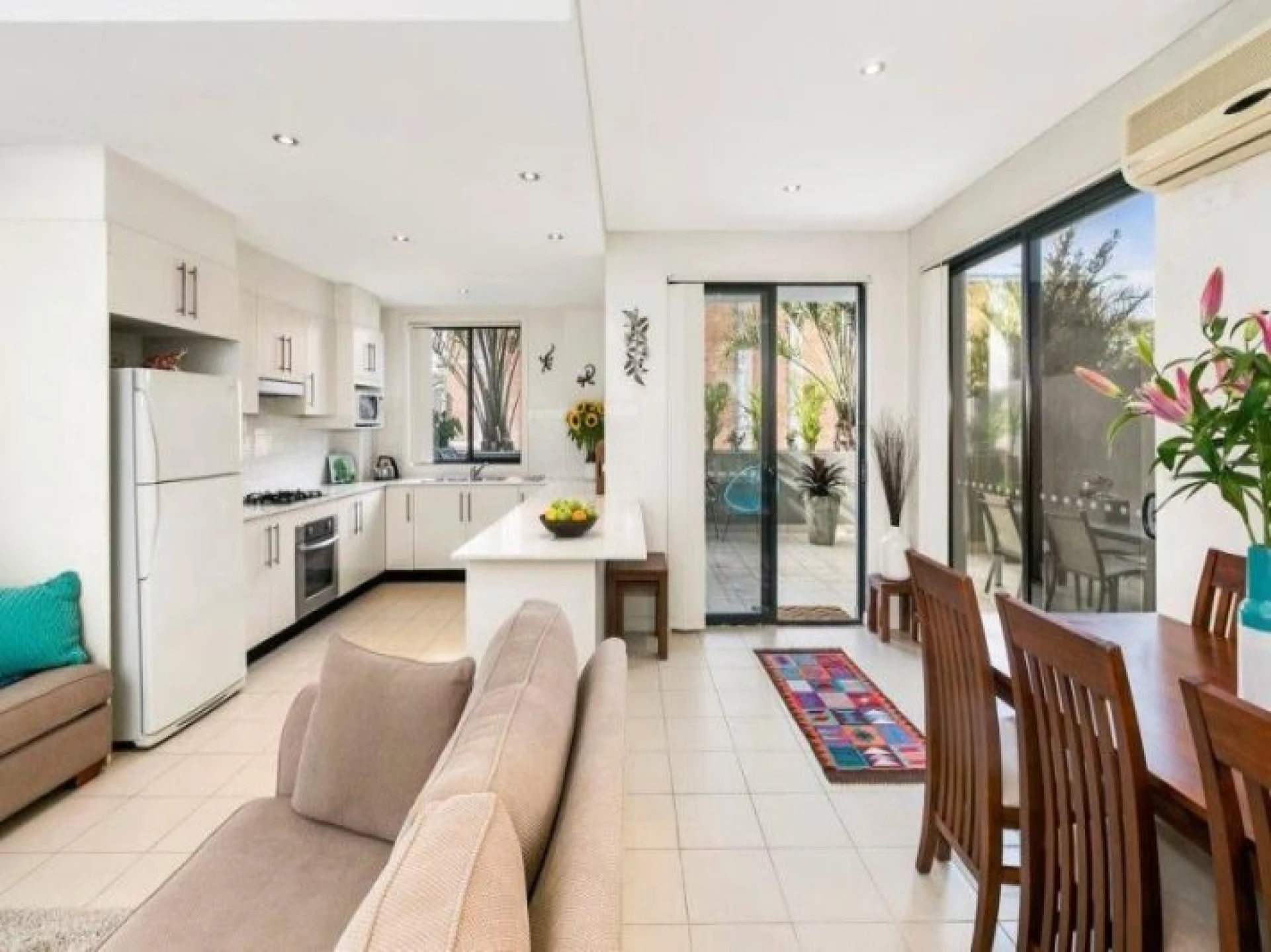 5 / 10 Oaks Avenue, Dee Why NSW 2099, Dee Why - Thumbnail 2
